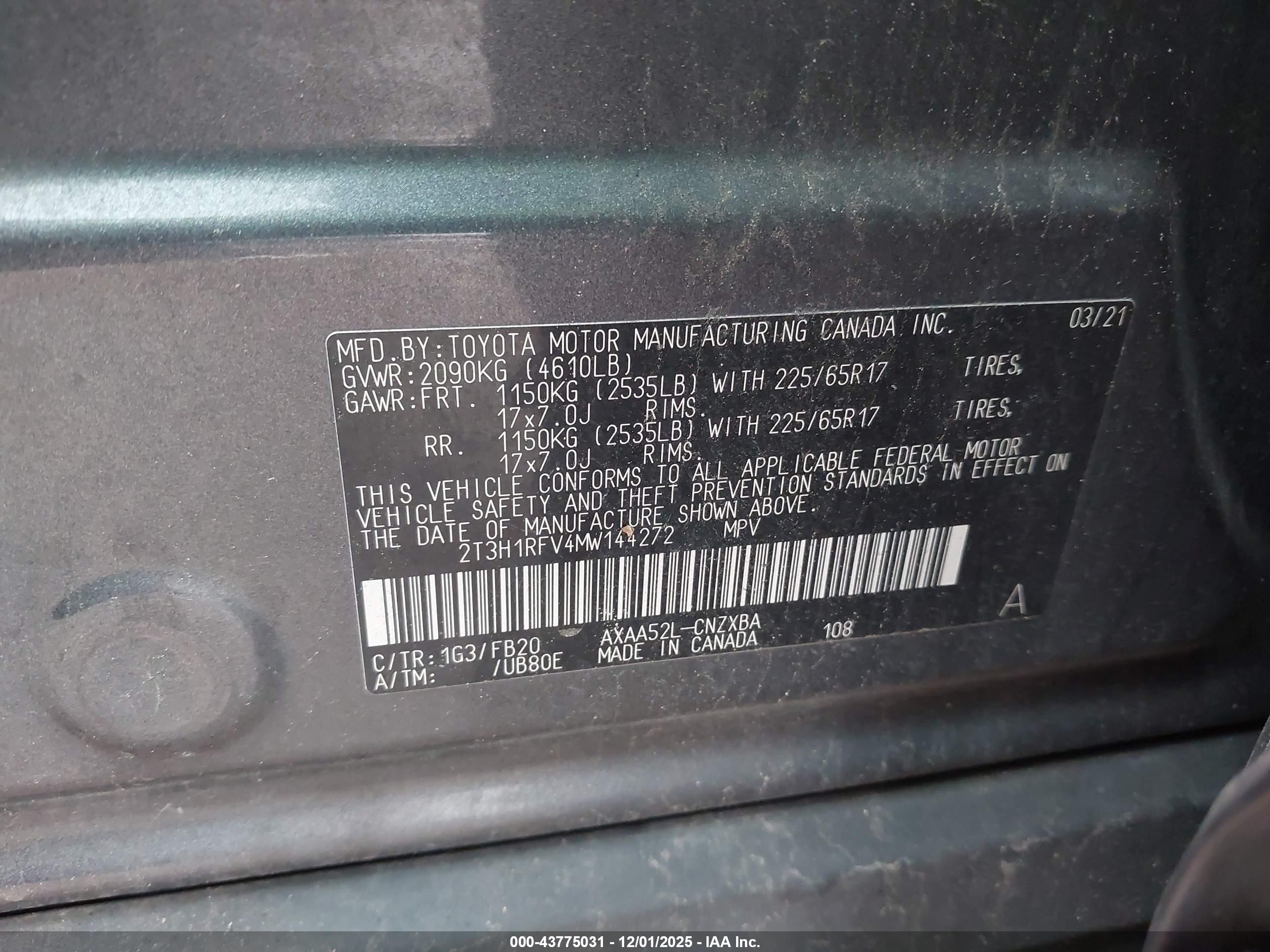 TOYOTA RAV4 image 9