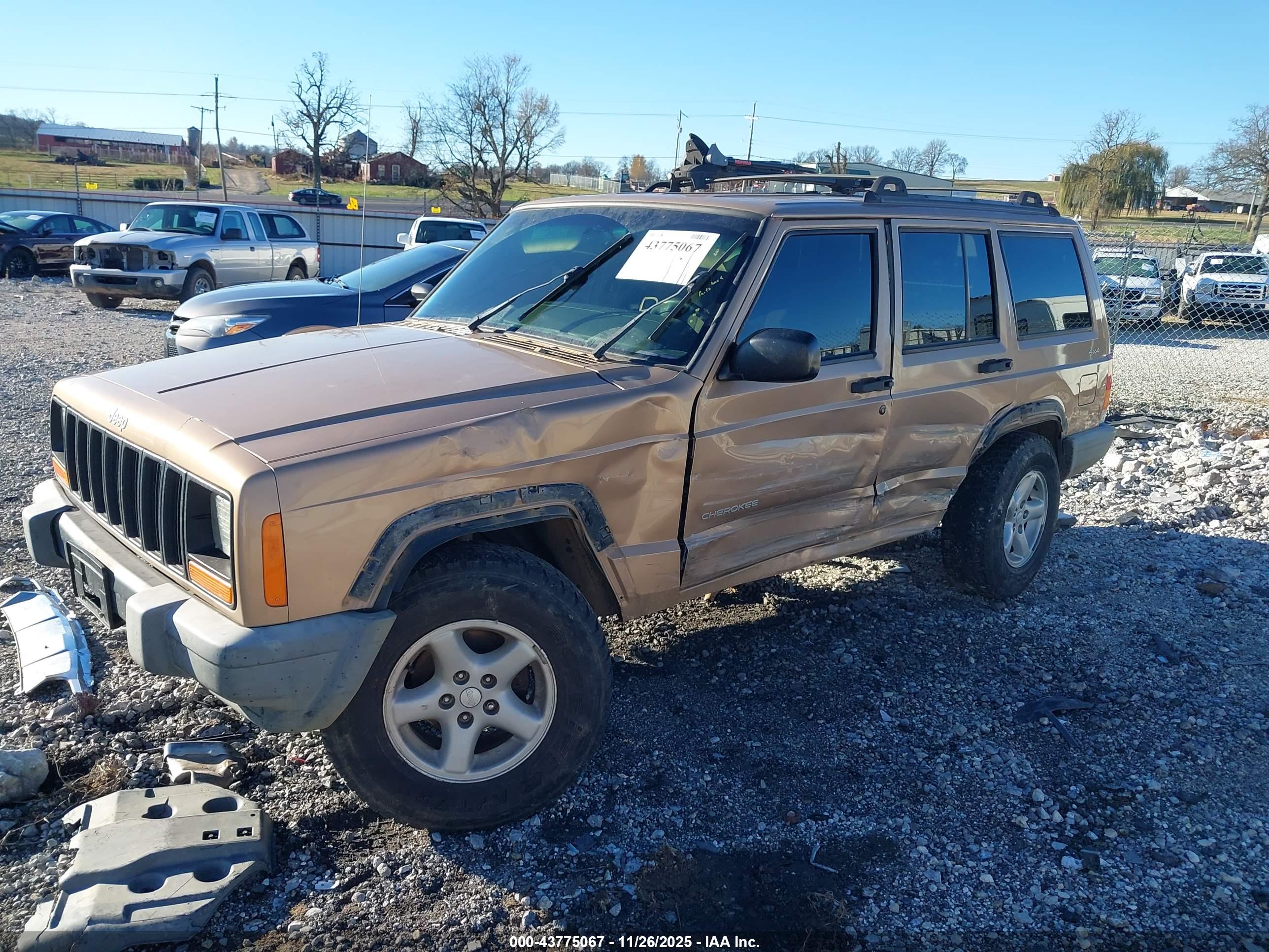 JEEP CHEROKEE image 6