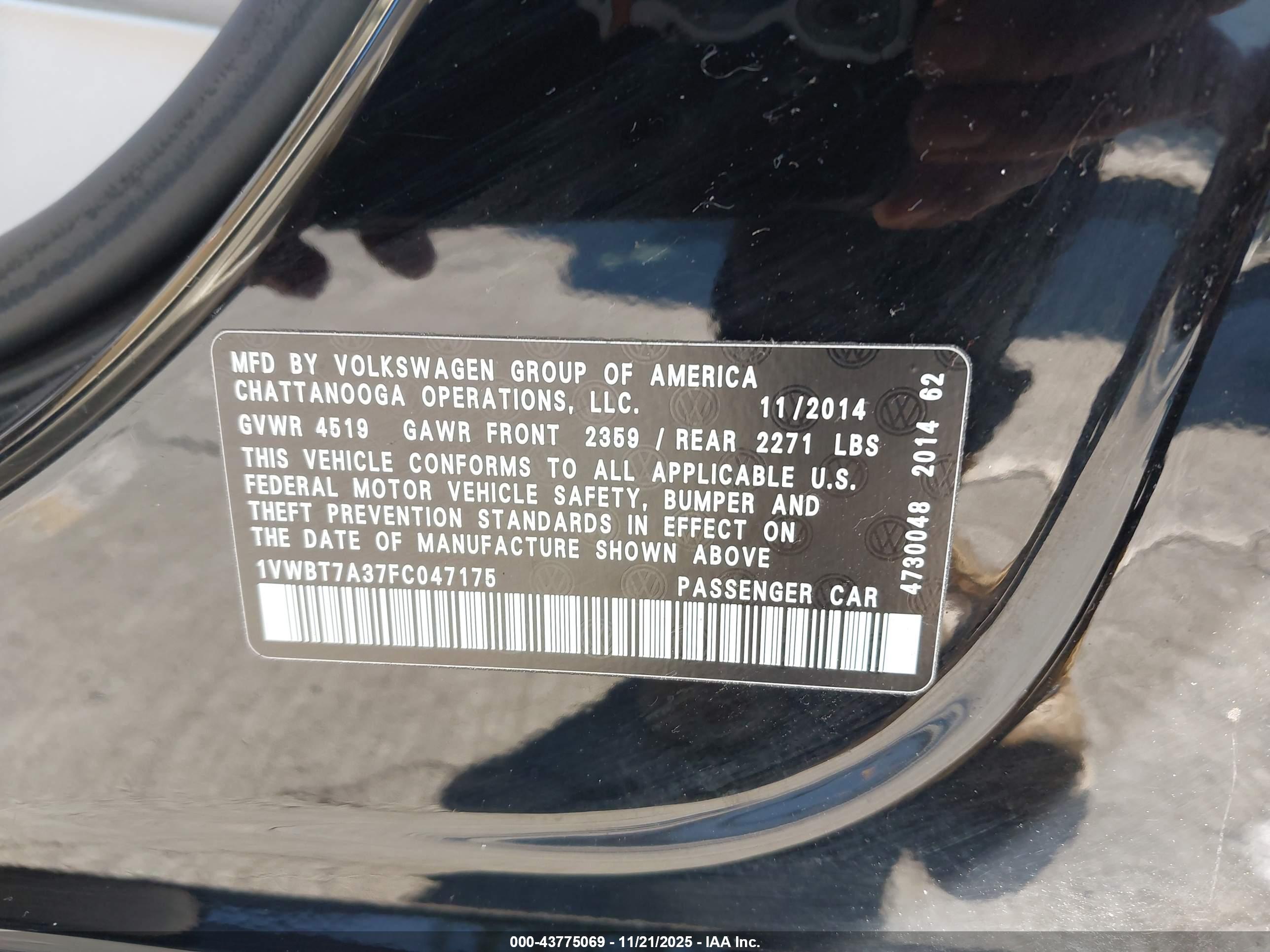 VOLKSWAGEN PASSAT image 9