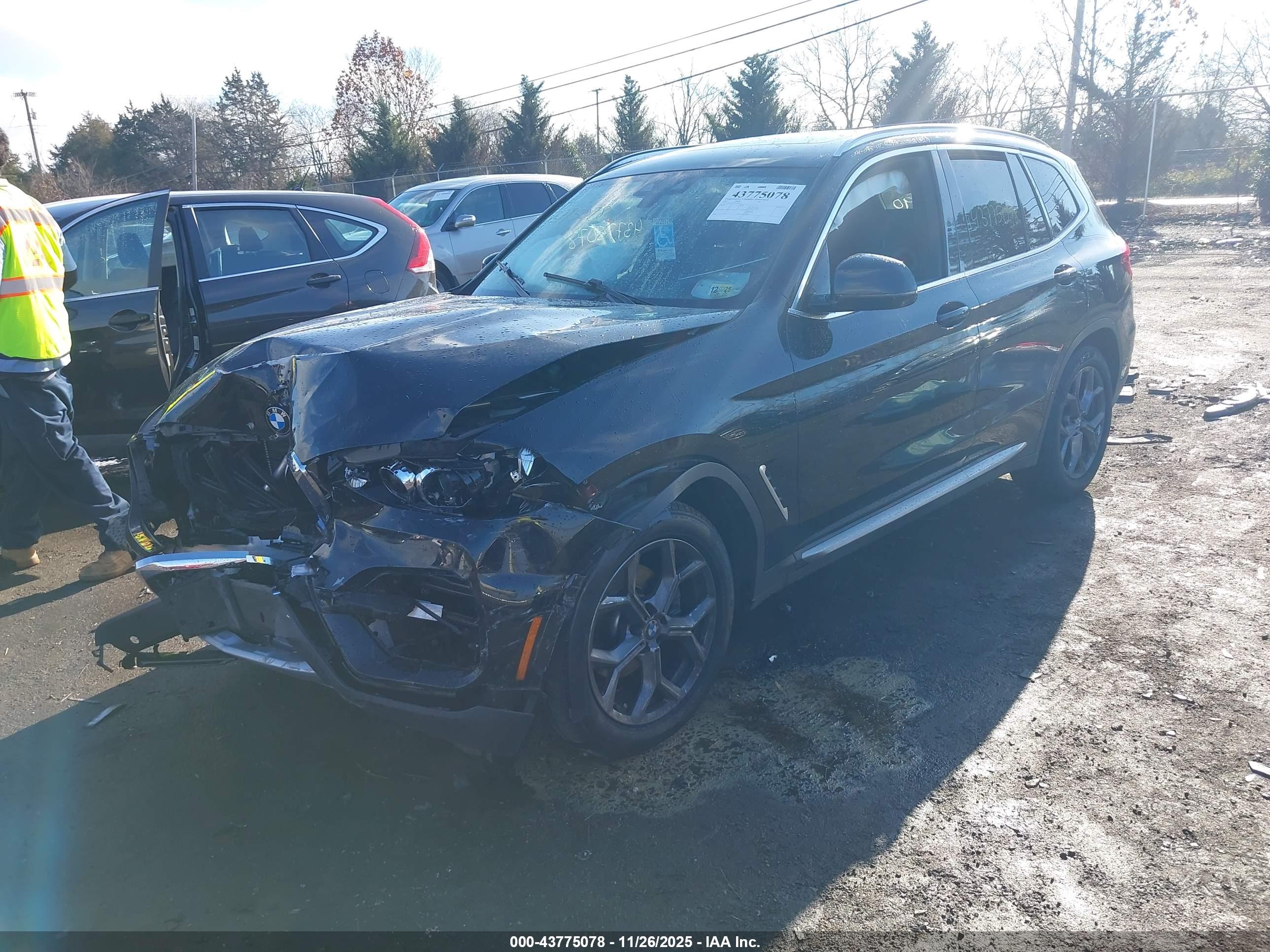 BMW X3 image 2