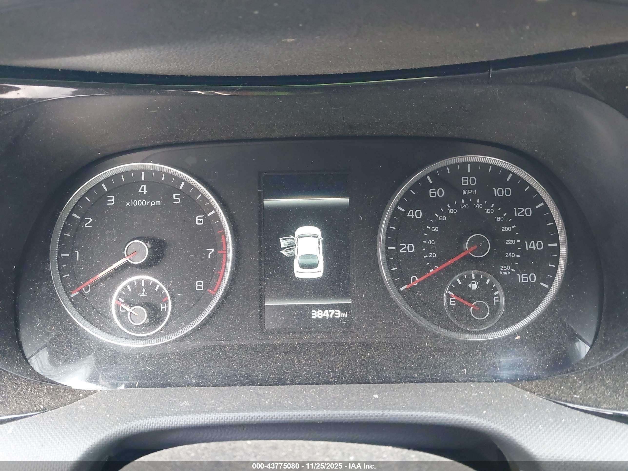 KIA K5 image 7