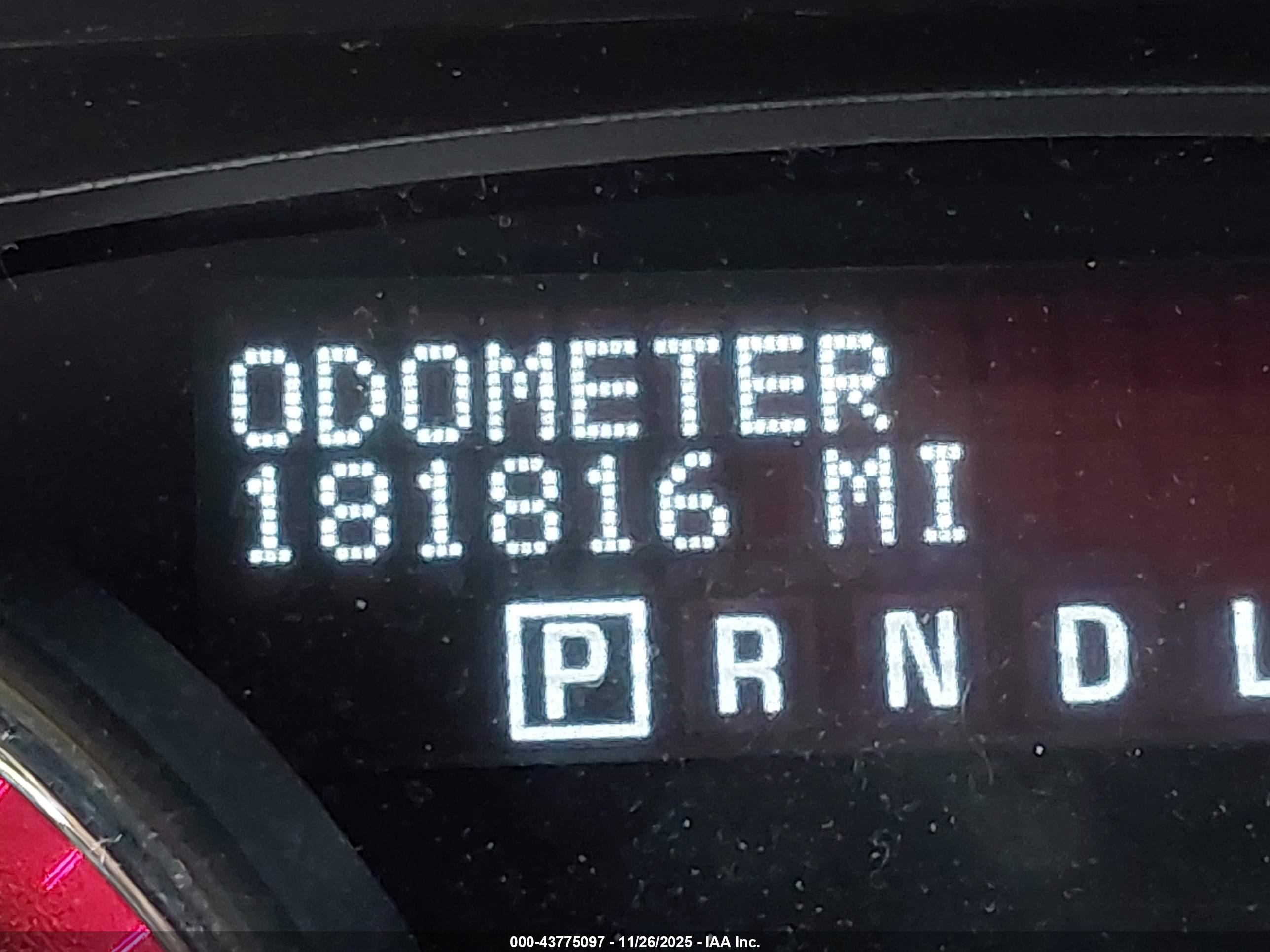 GMC ACADIA image 7