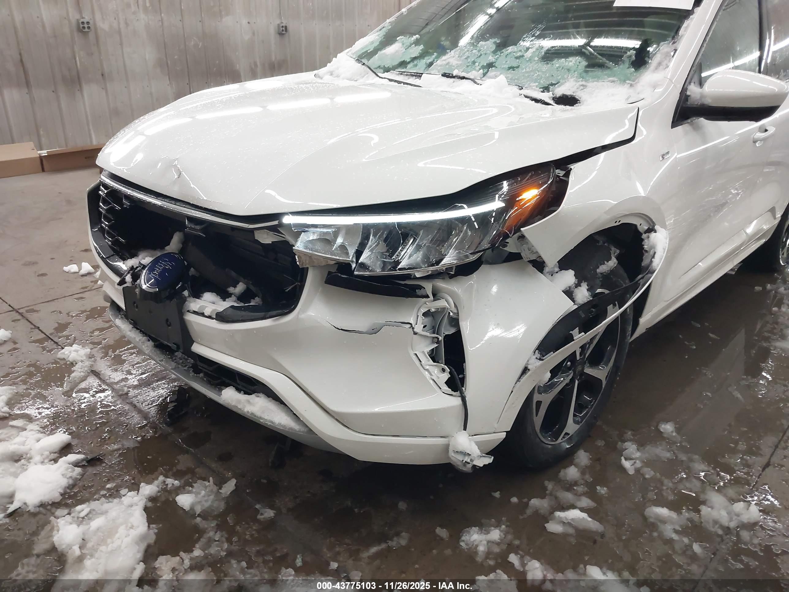FORD ESCAPE image 6