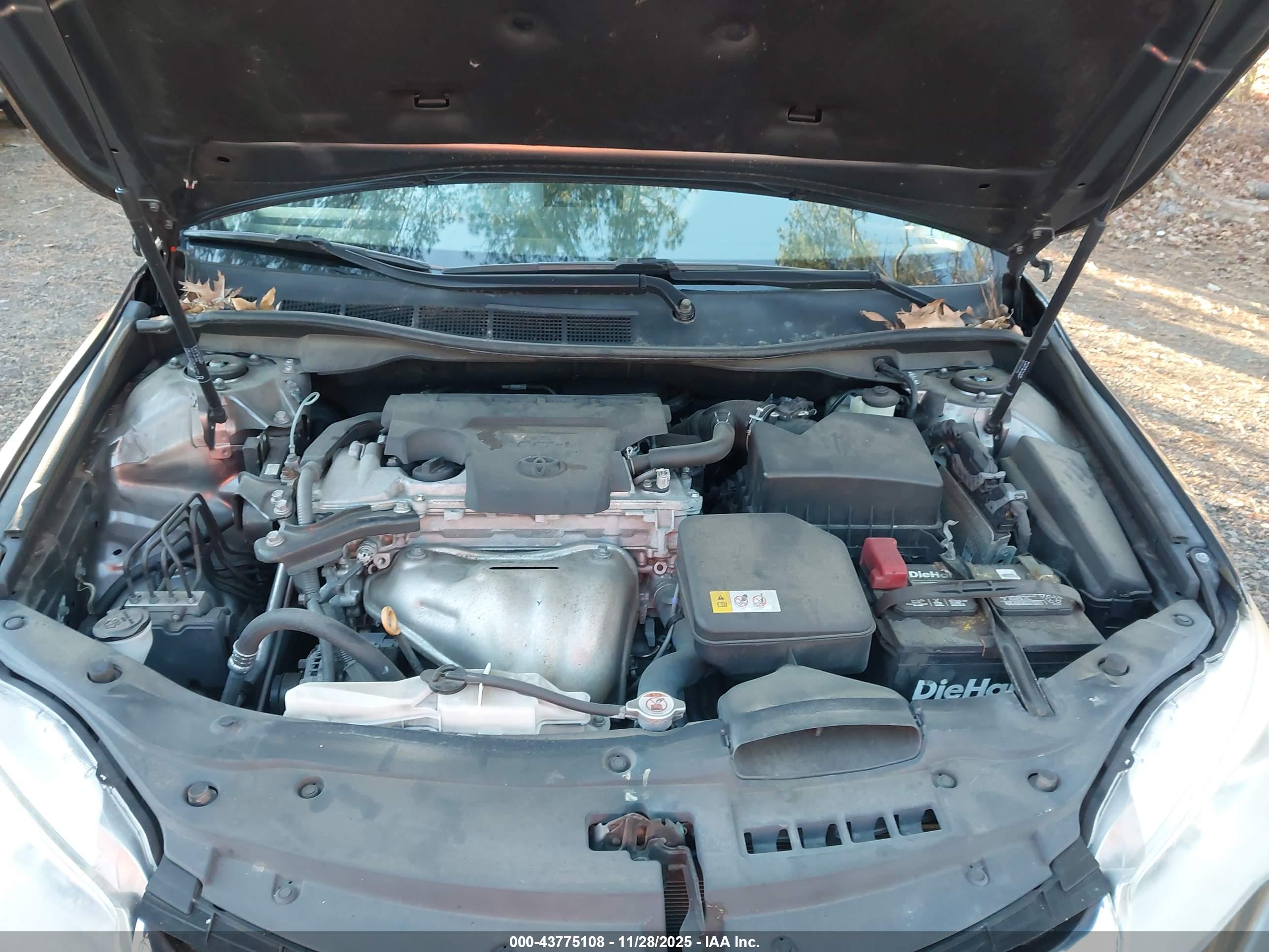TOYOTA CAMRY image 10