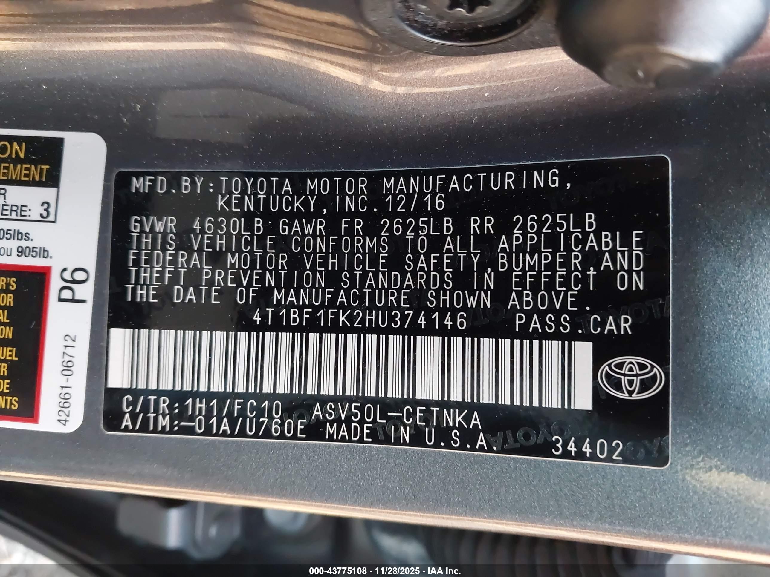 TOYOTA CAMRY image 9