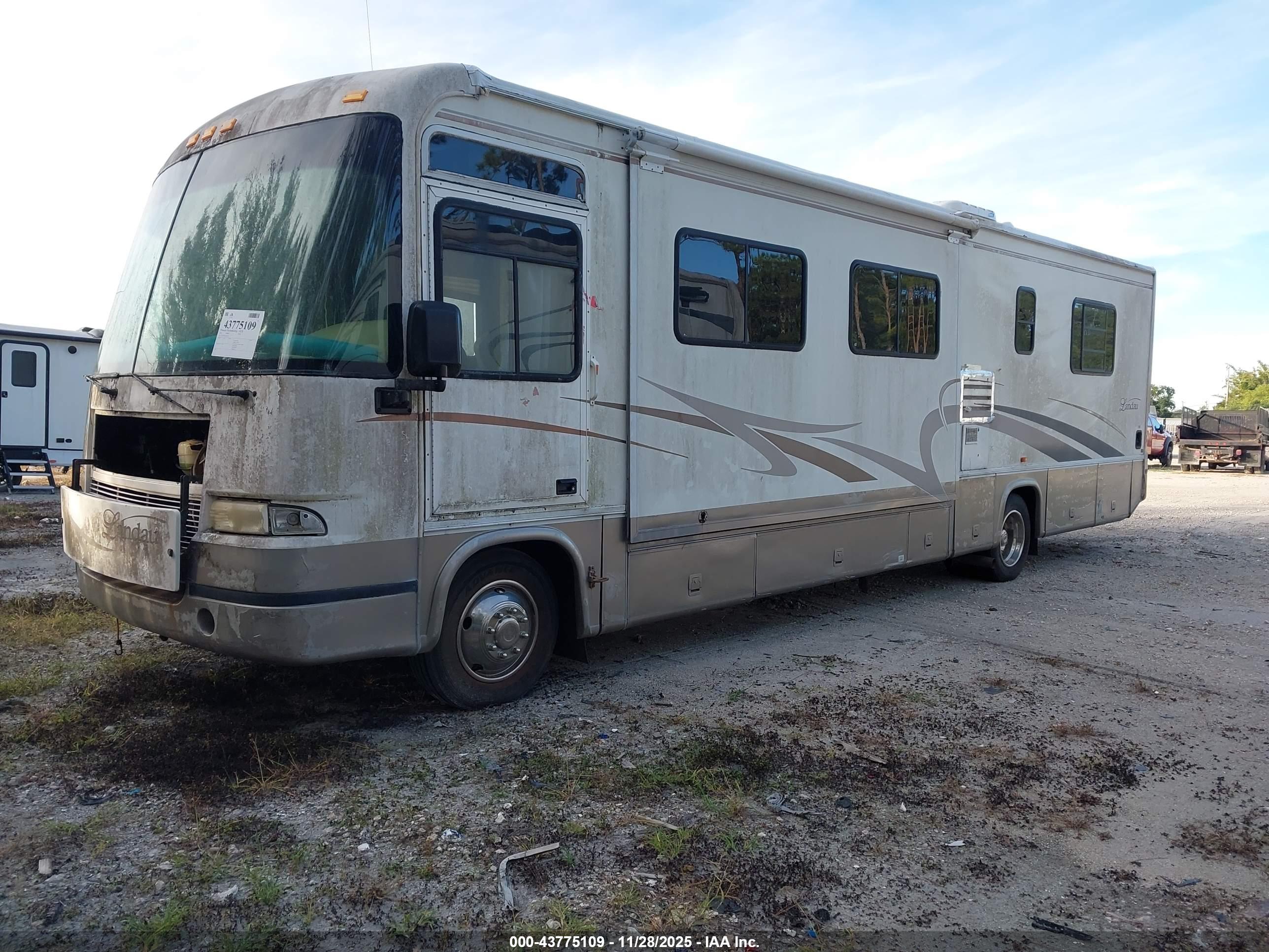 FORD F550 image 2