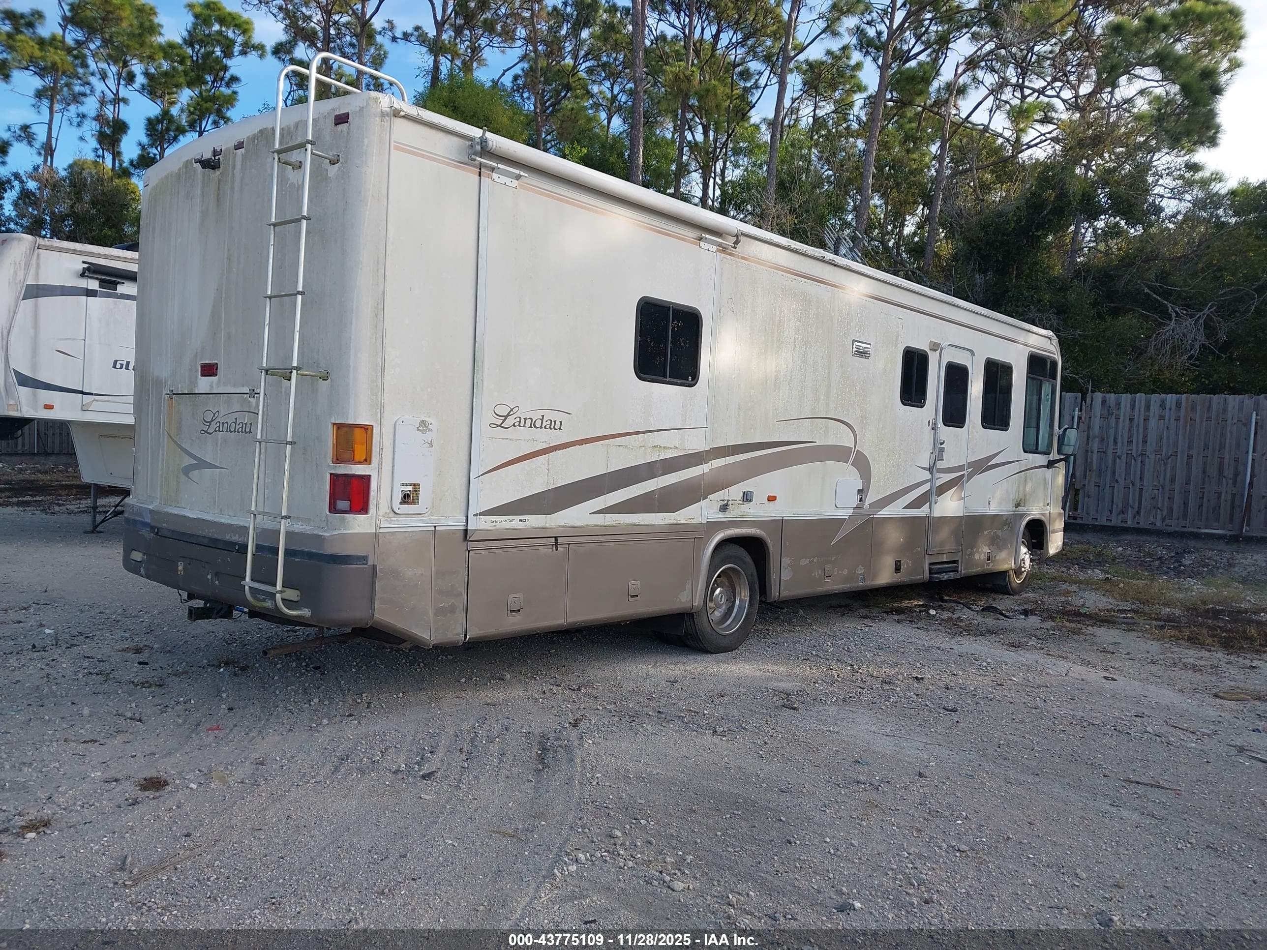 FORD F550 image 4