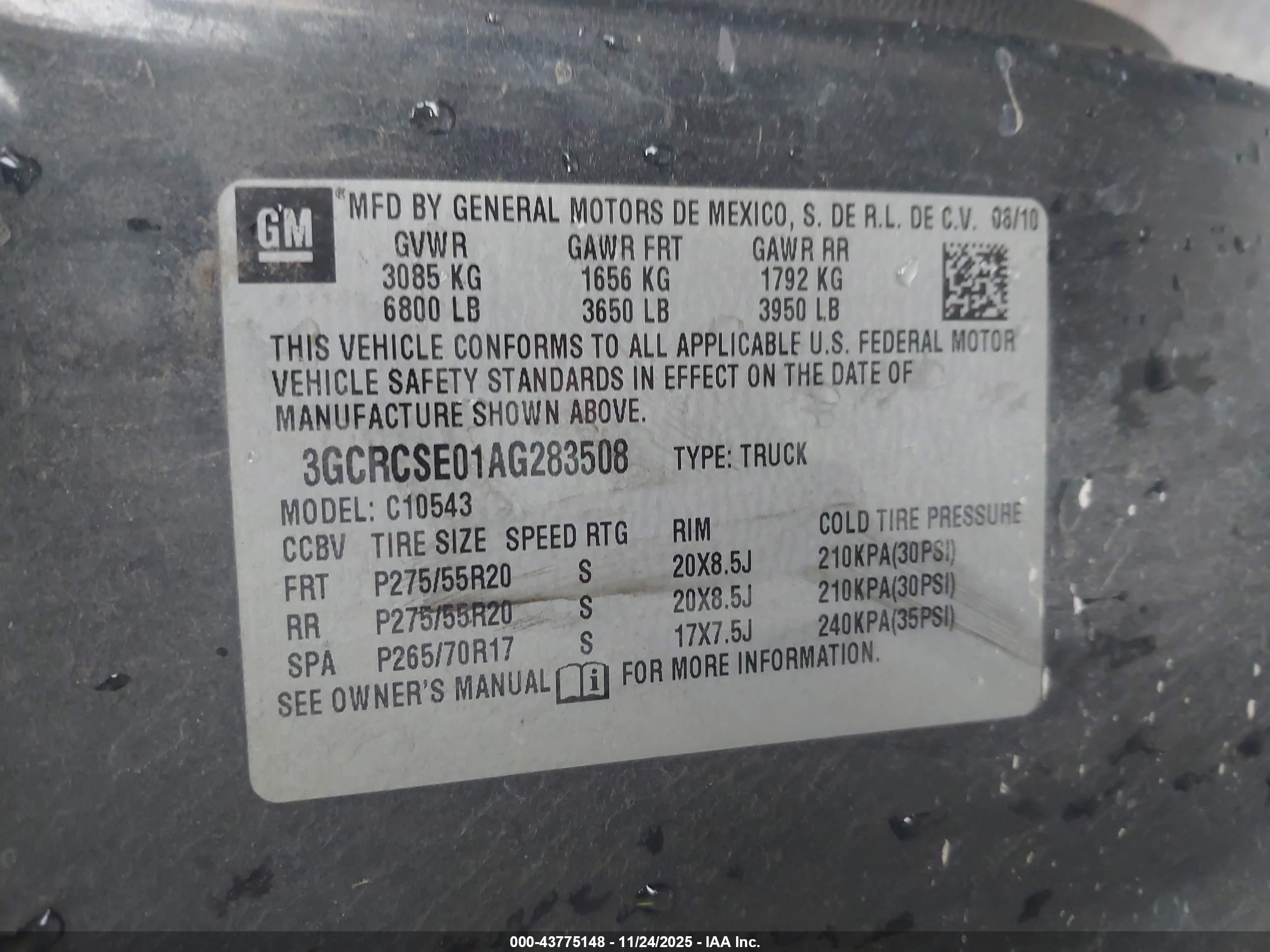 CHEVROLET SILVERADO image 9