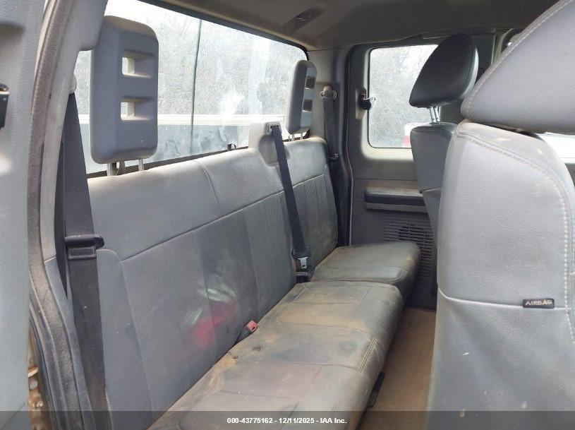 FORD F-350 image 5