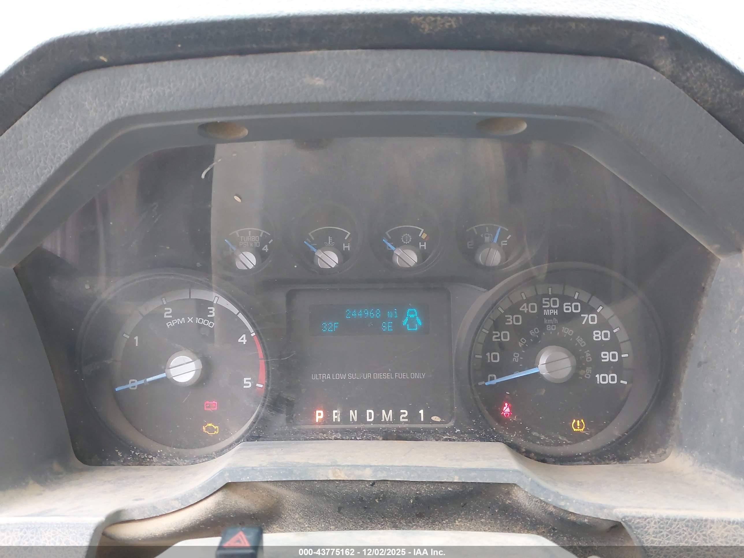 FORD F-350 image 6