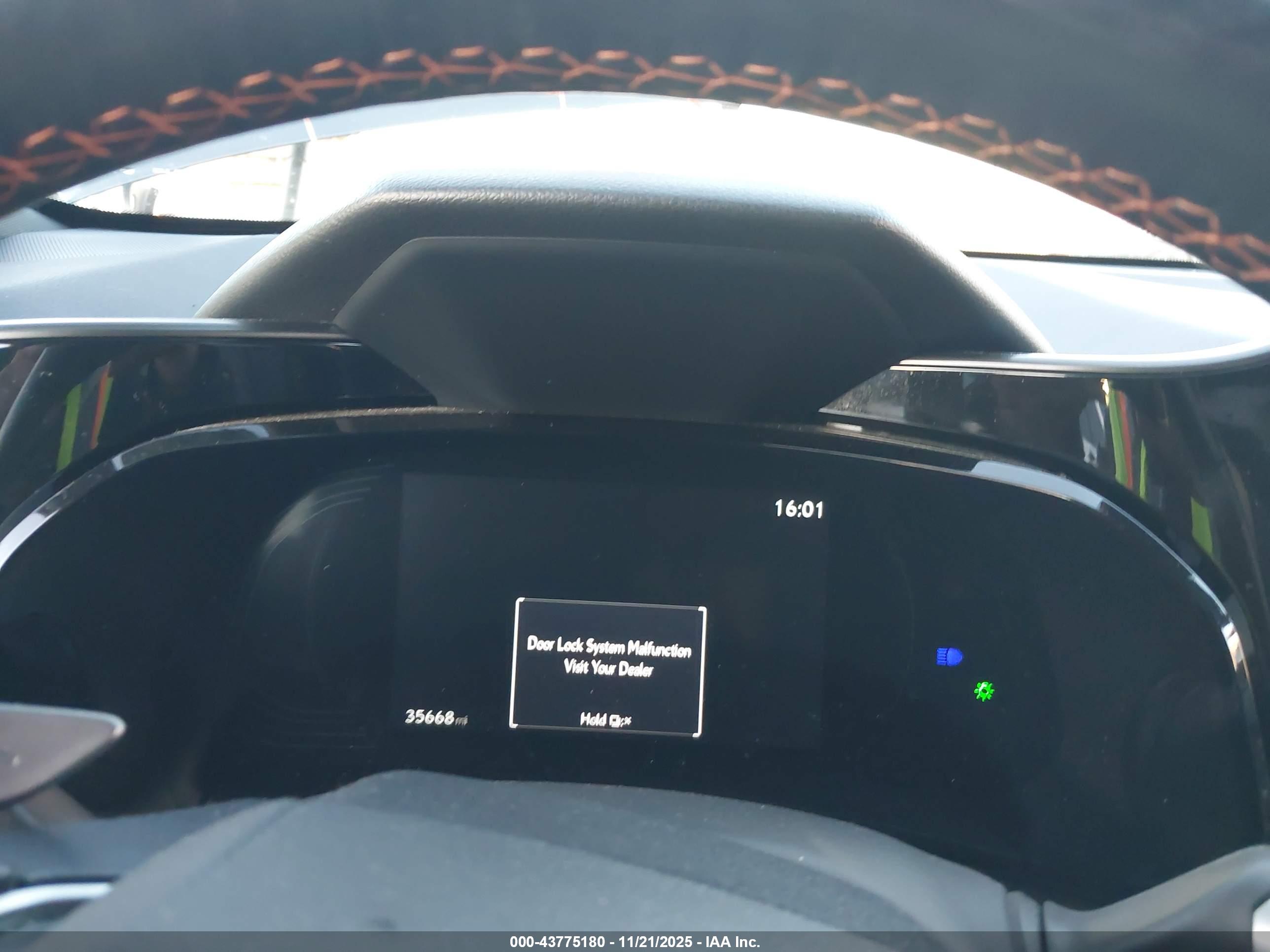 LEXUS NX image 7