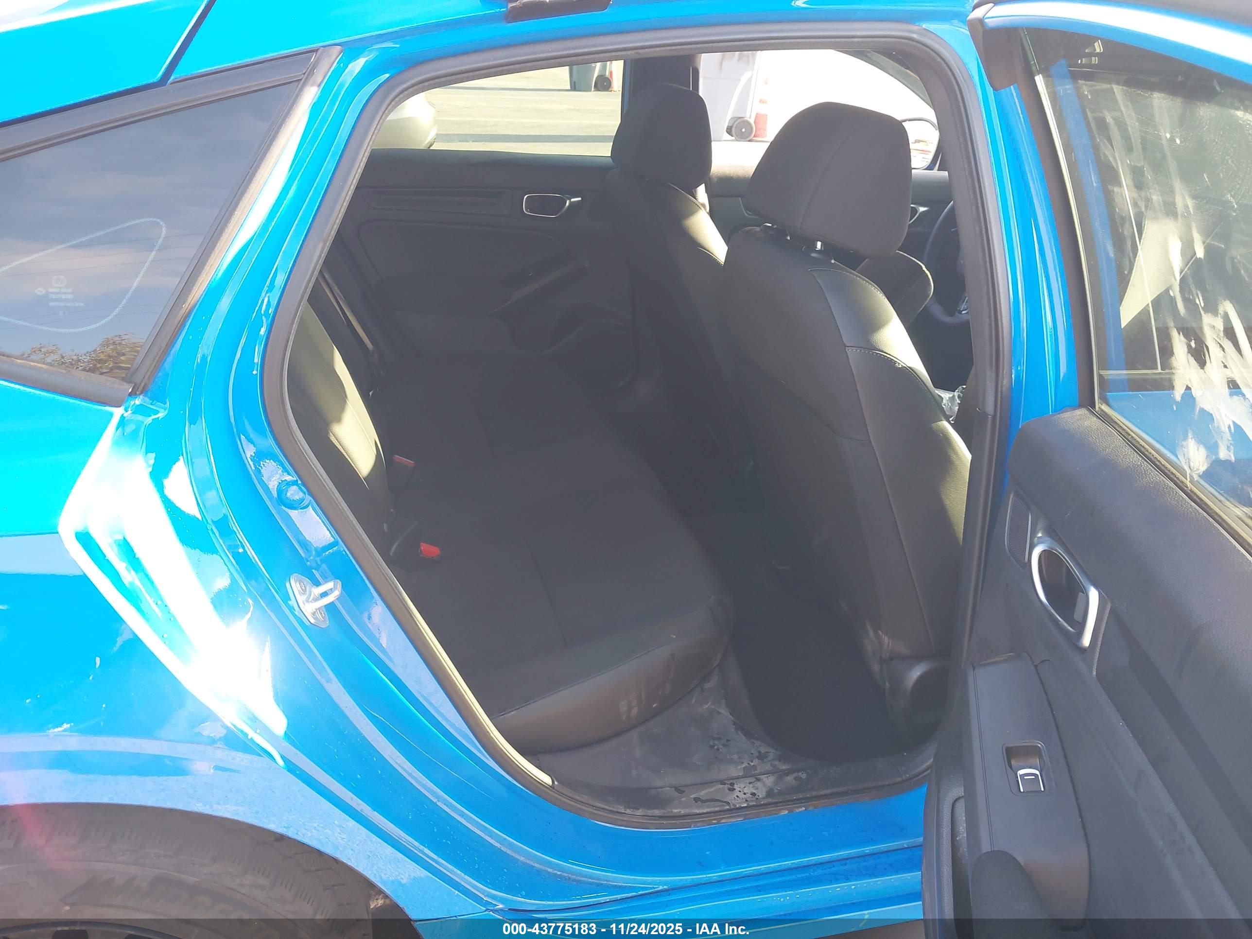 HONDA CIVIC image 8