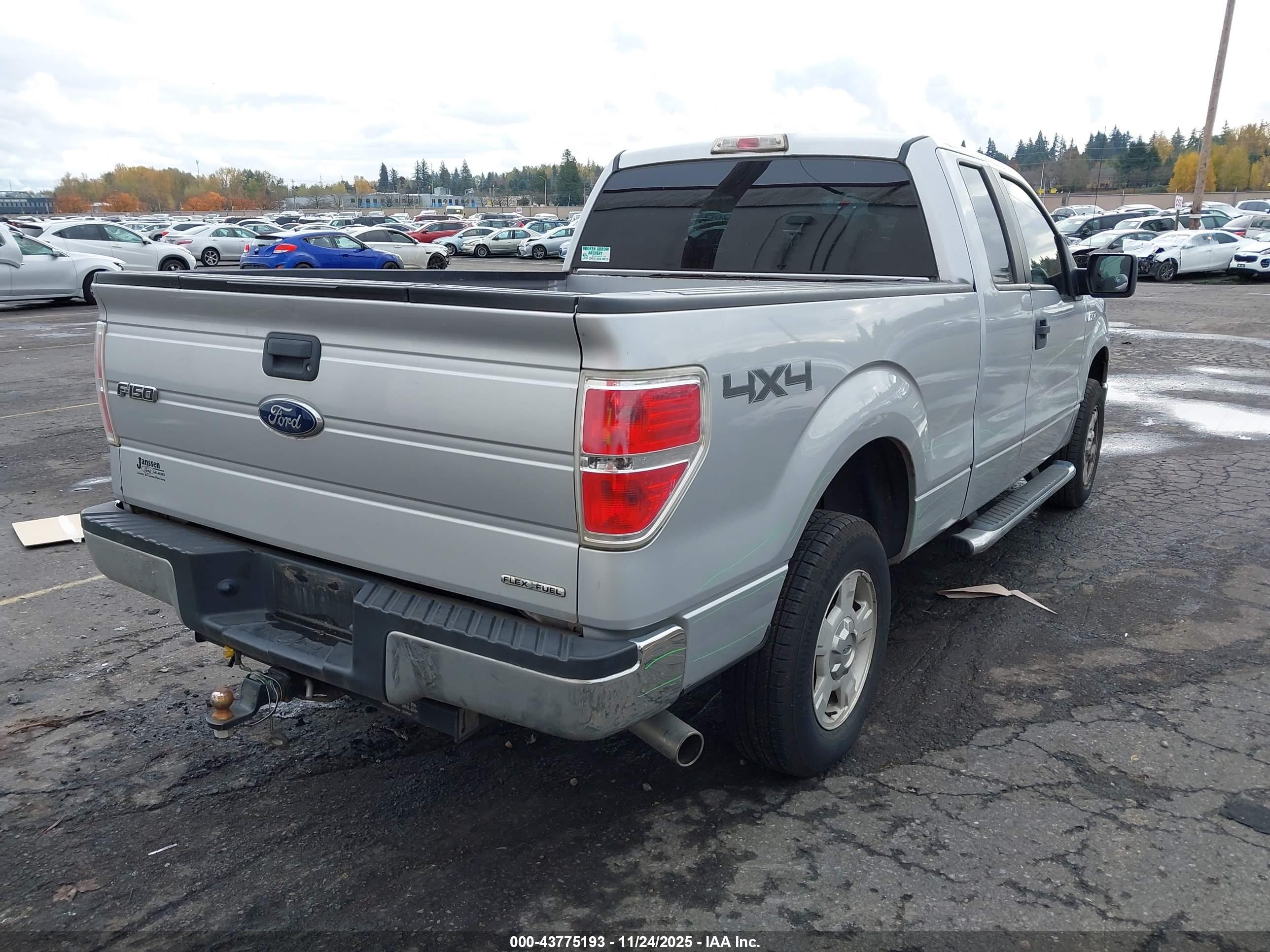 FORD F-150 image 4