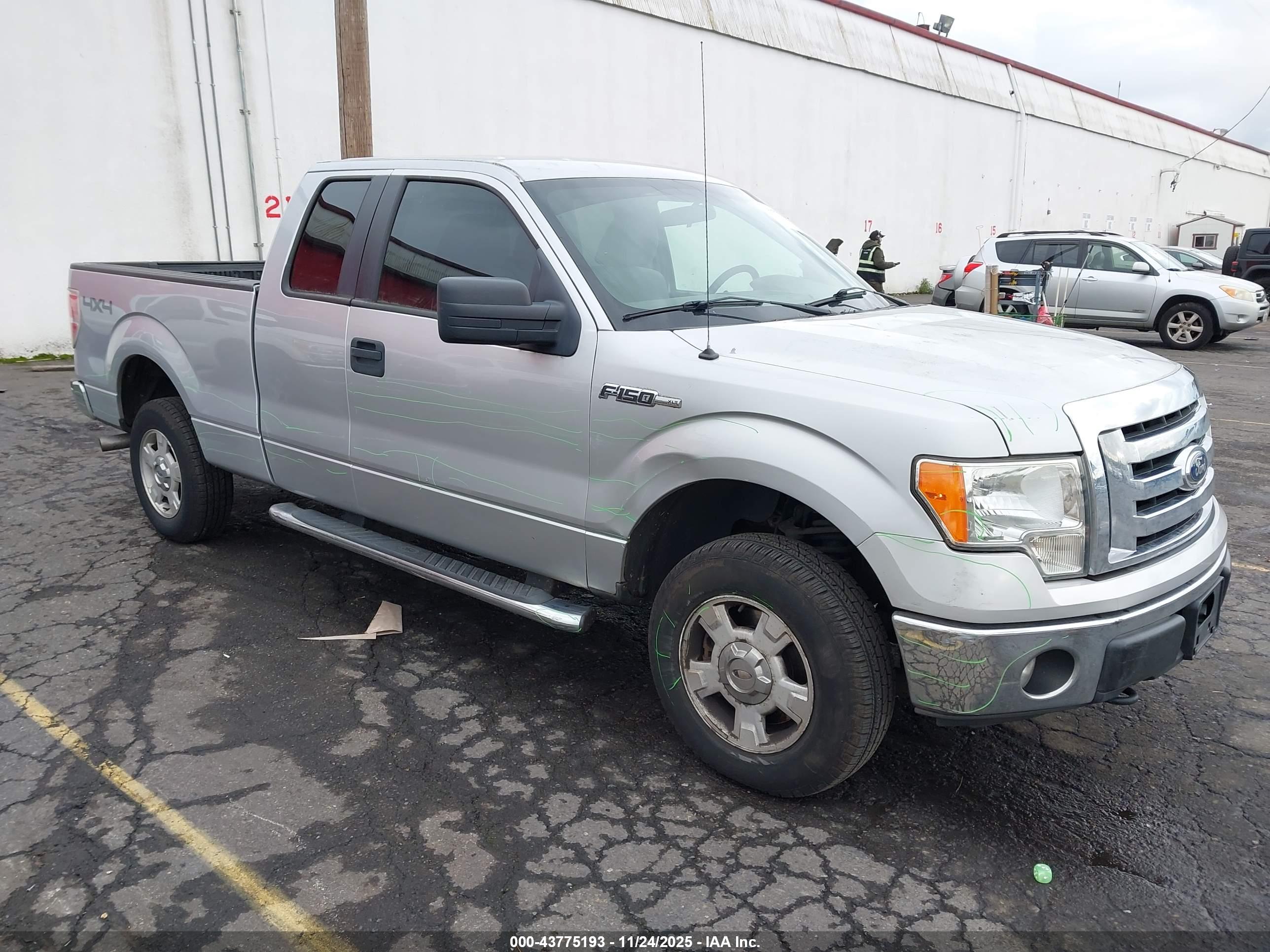FORD F-150 image 6