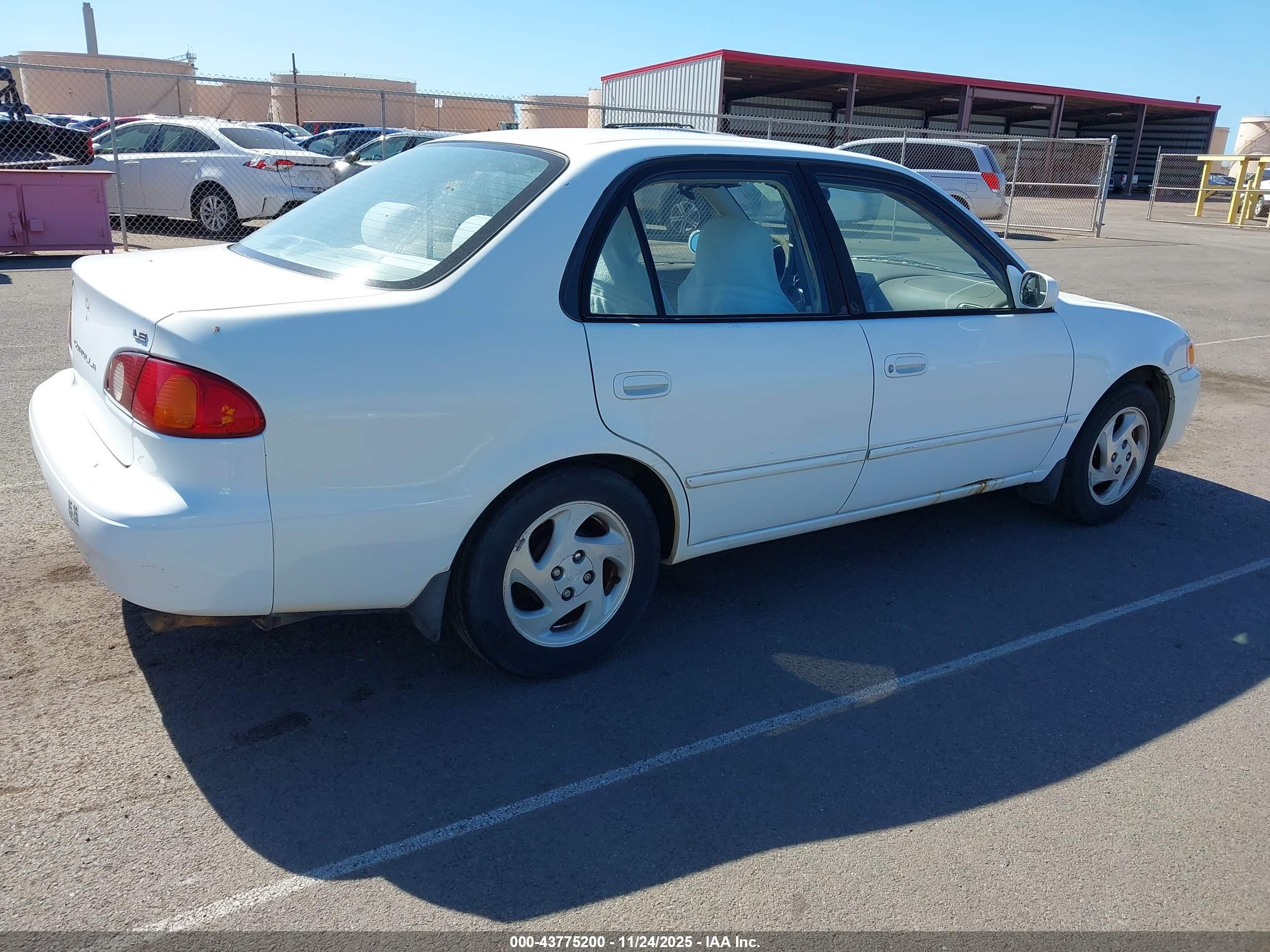 TOYOTA COROLLA image 4