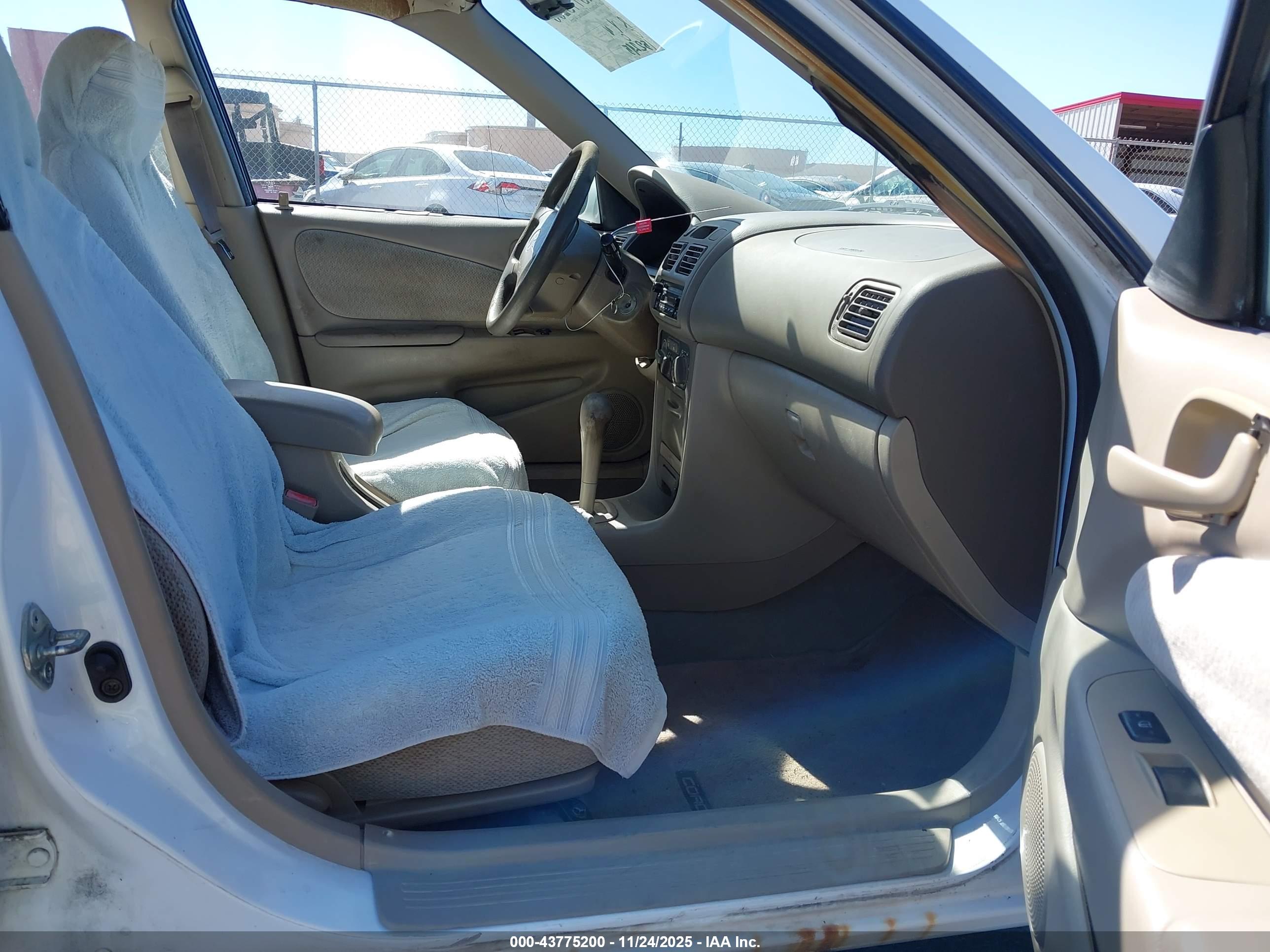 TOYOTA COROLLA image 5