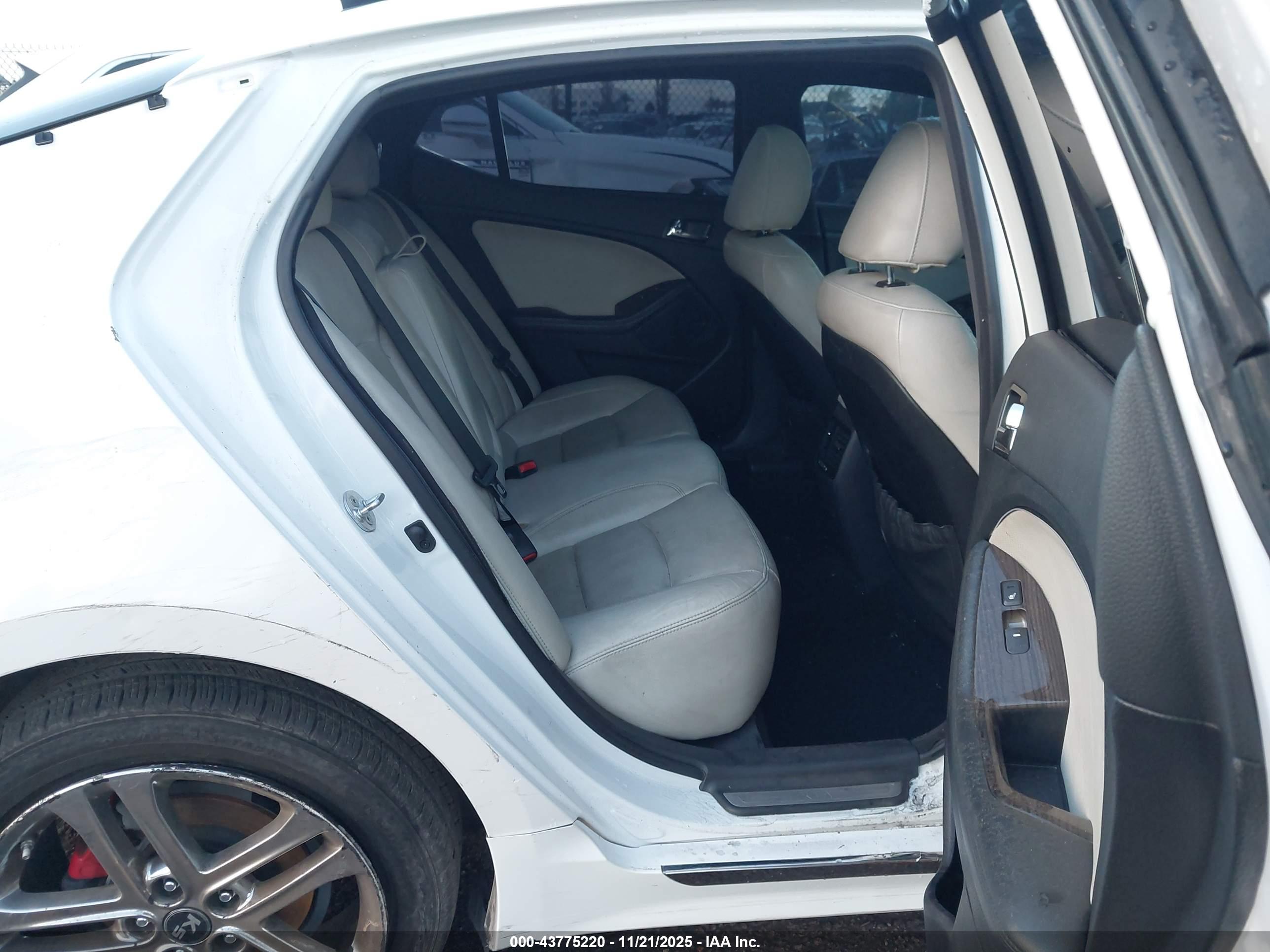 KIA OPTIMA image 8