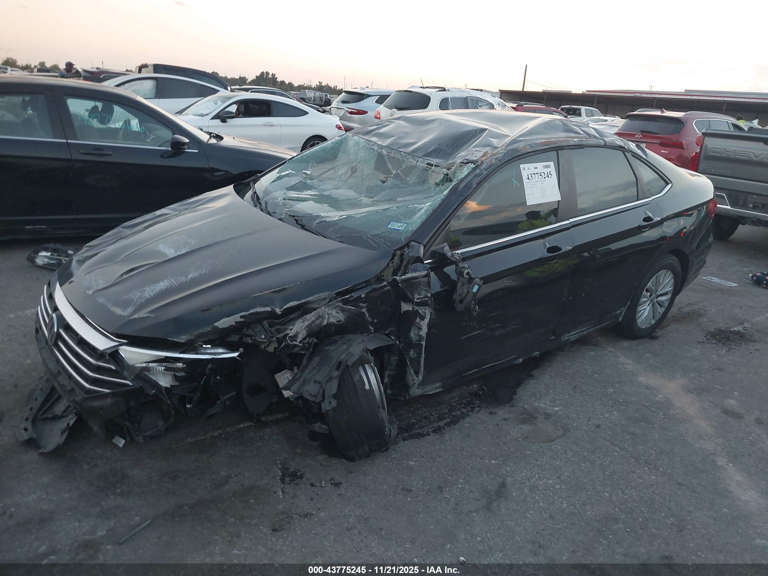 VOLKSWAGEN JETTA image 6