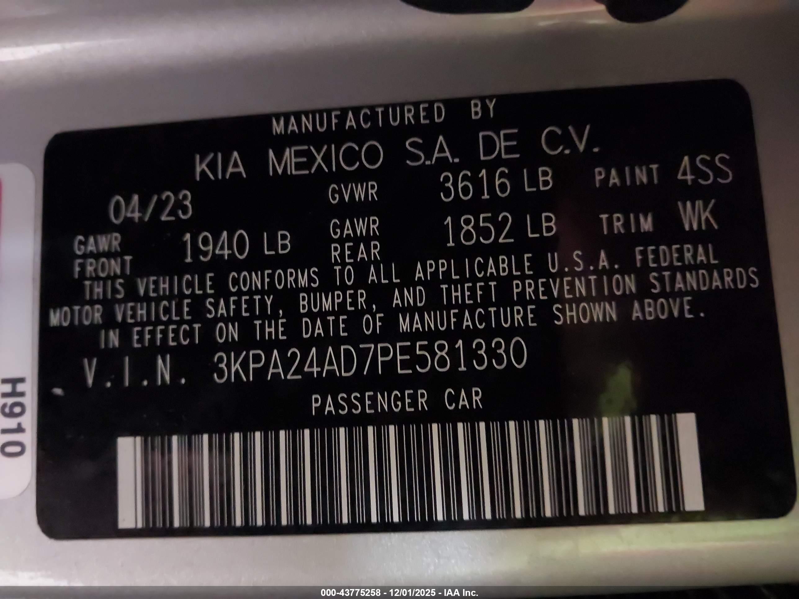 KIA RIO image 9