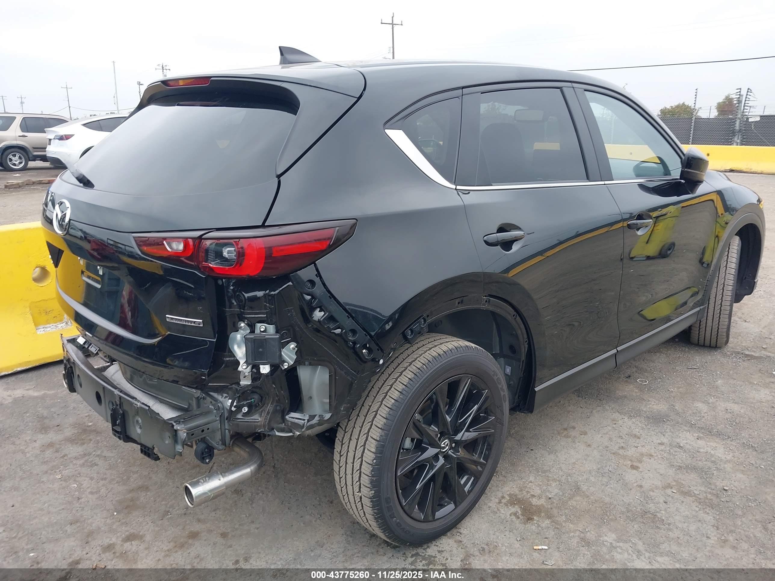 MAZDA CX-5 image 4