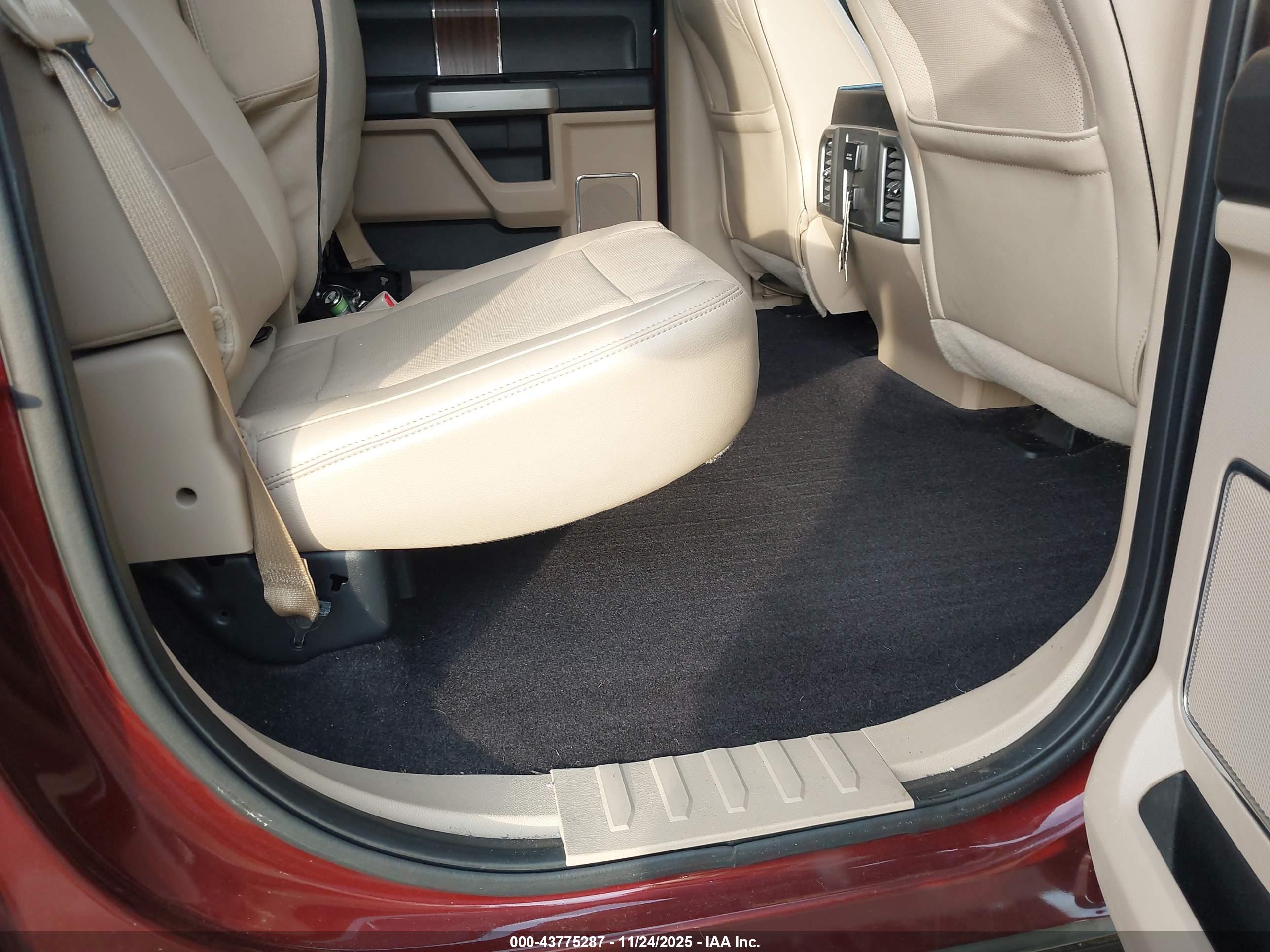 FORD F-150 image 8