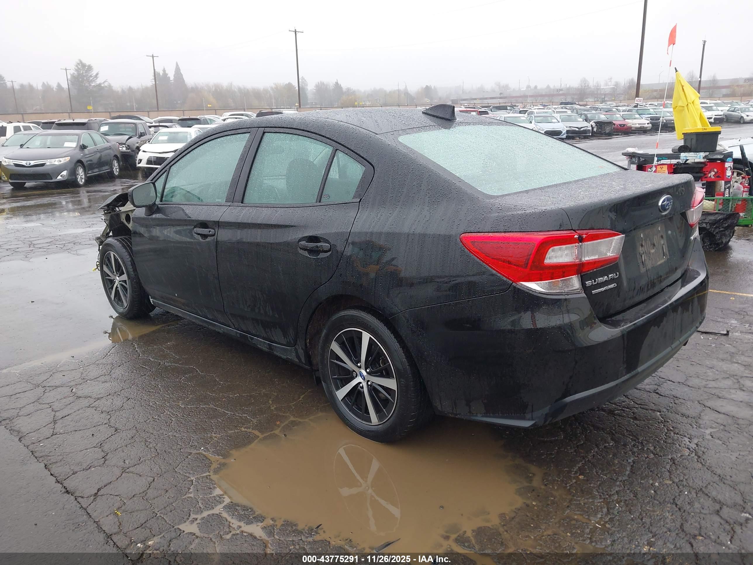 SUBARU IMPREZA image 3