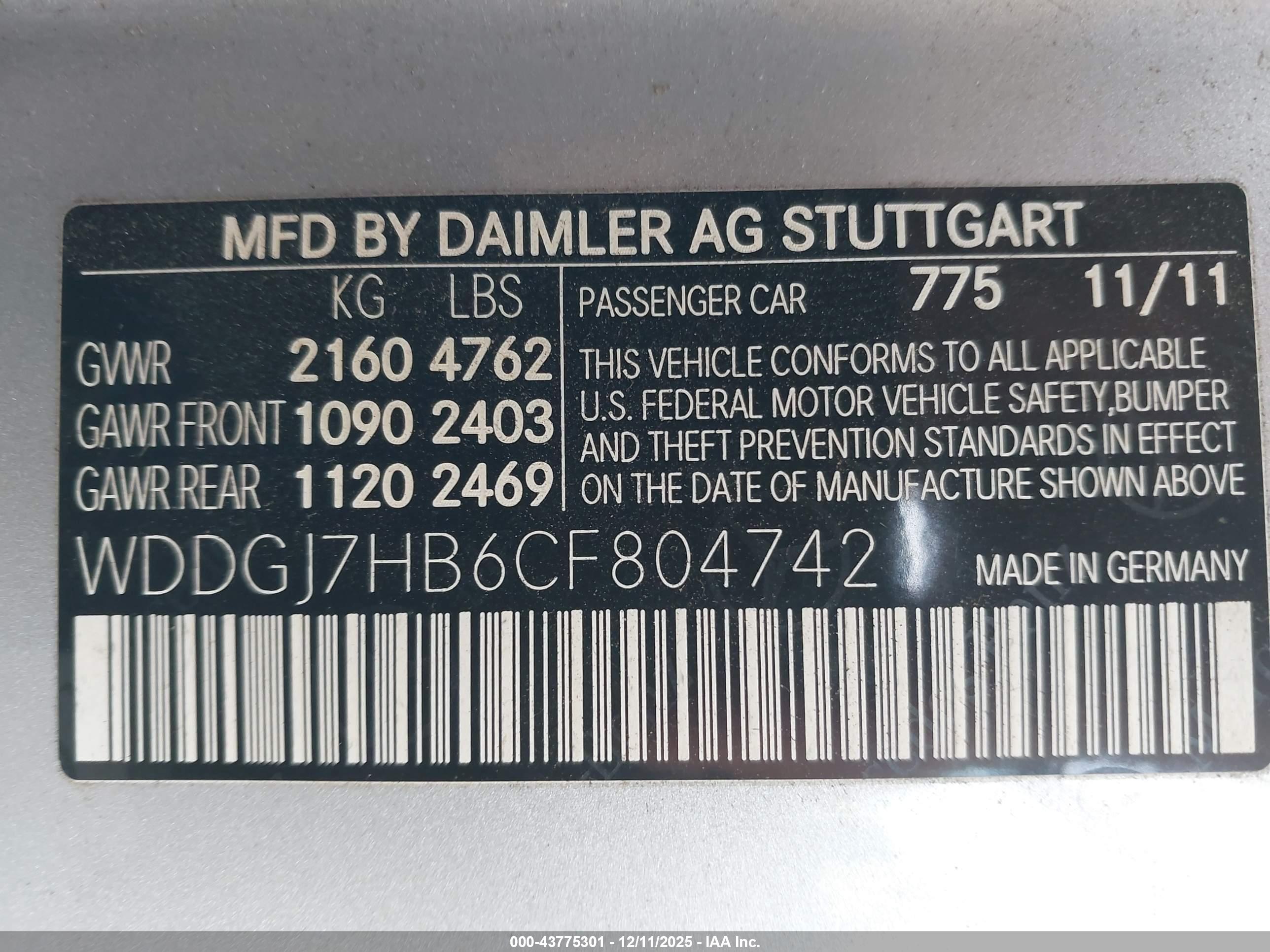 MERCEDES-BENZ C image 9