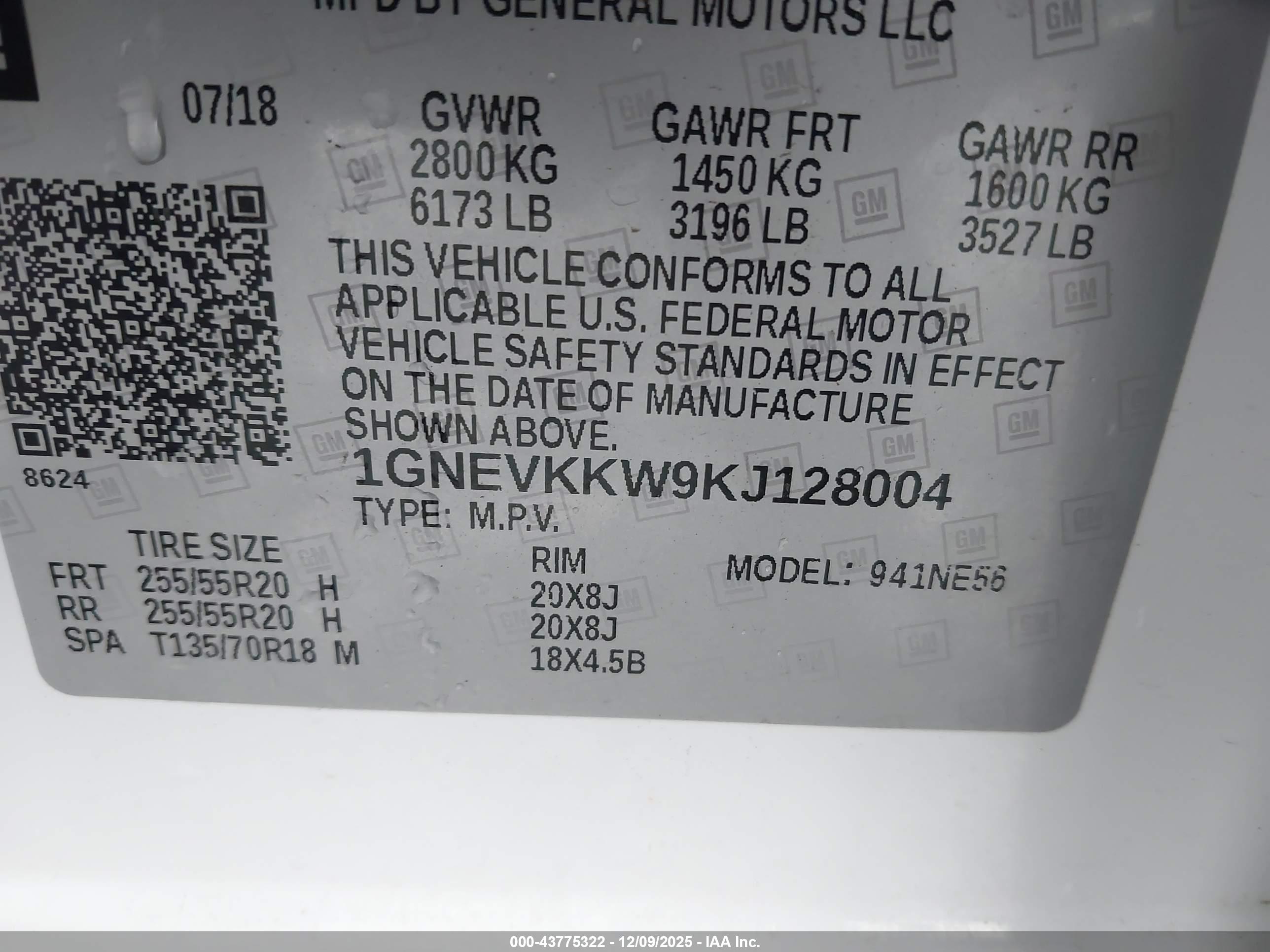CHEVROLET TRAVERSE image 9