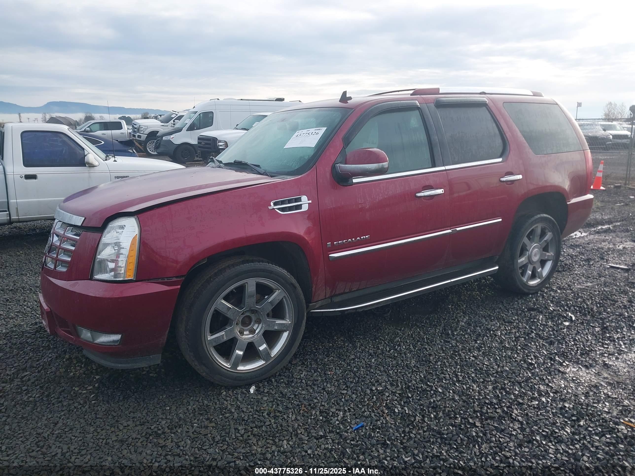 CADILLAC ESCALADE image 2