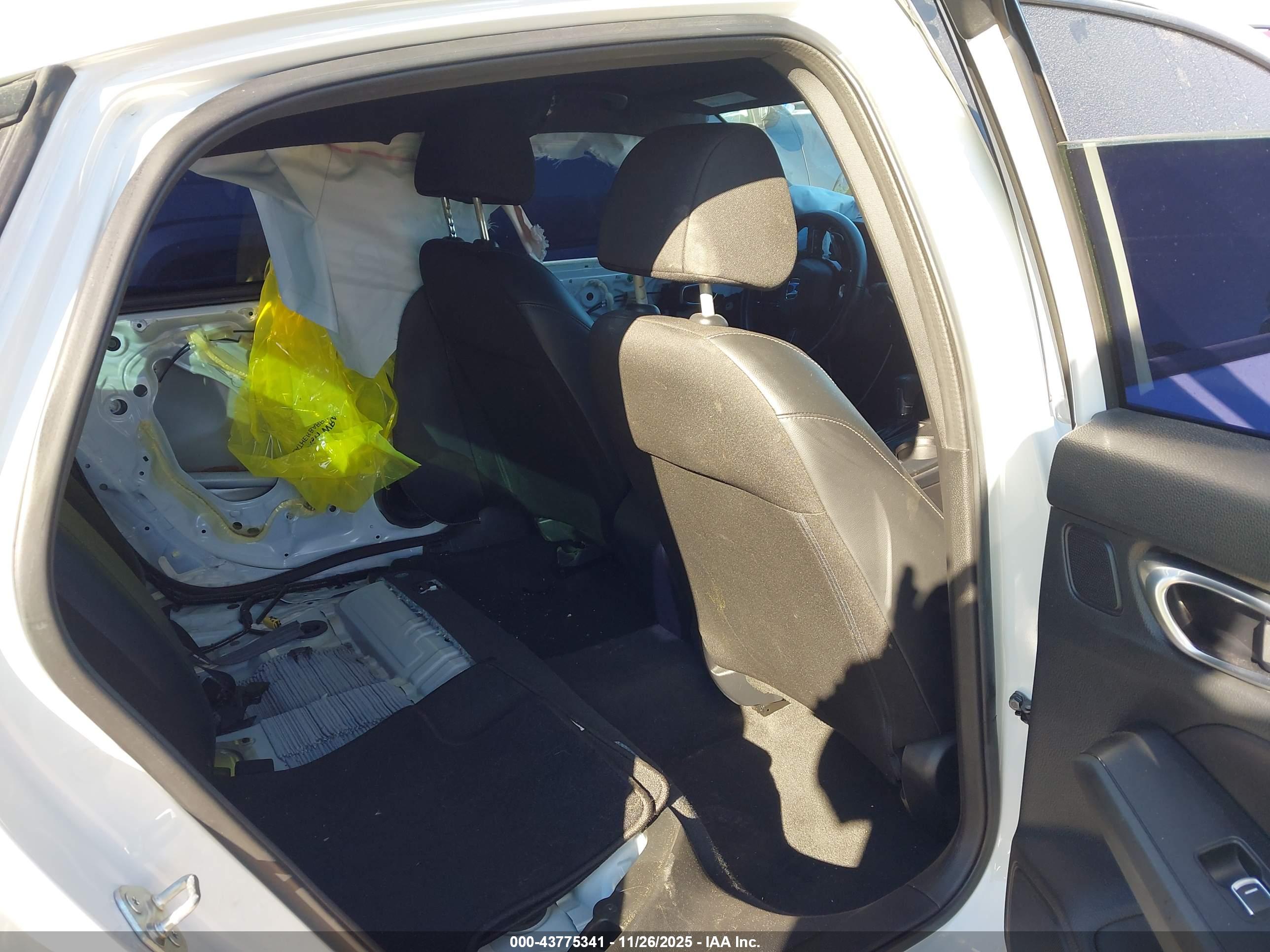 HONDA CIVIC image 8