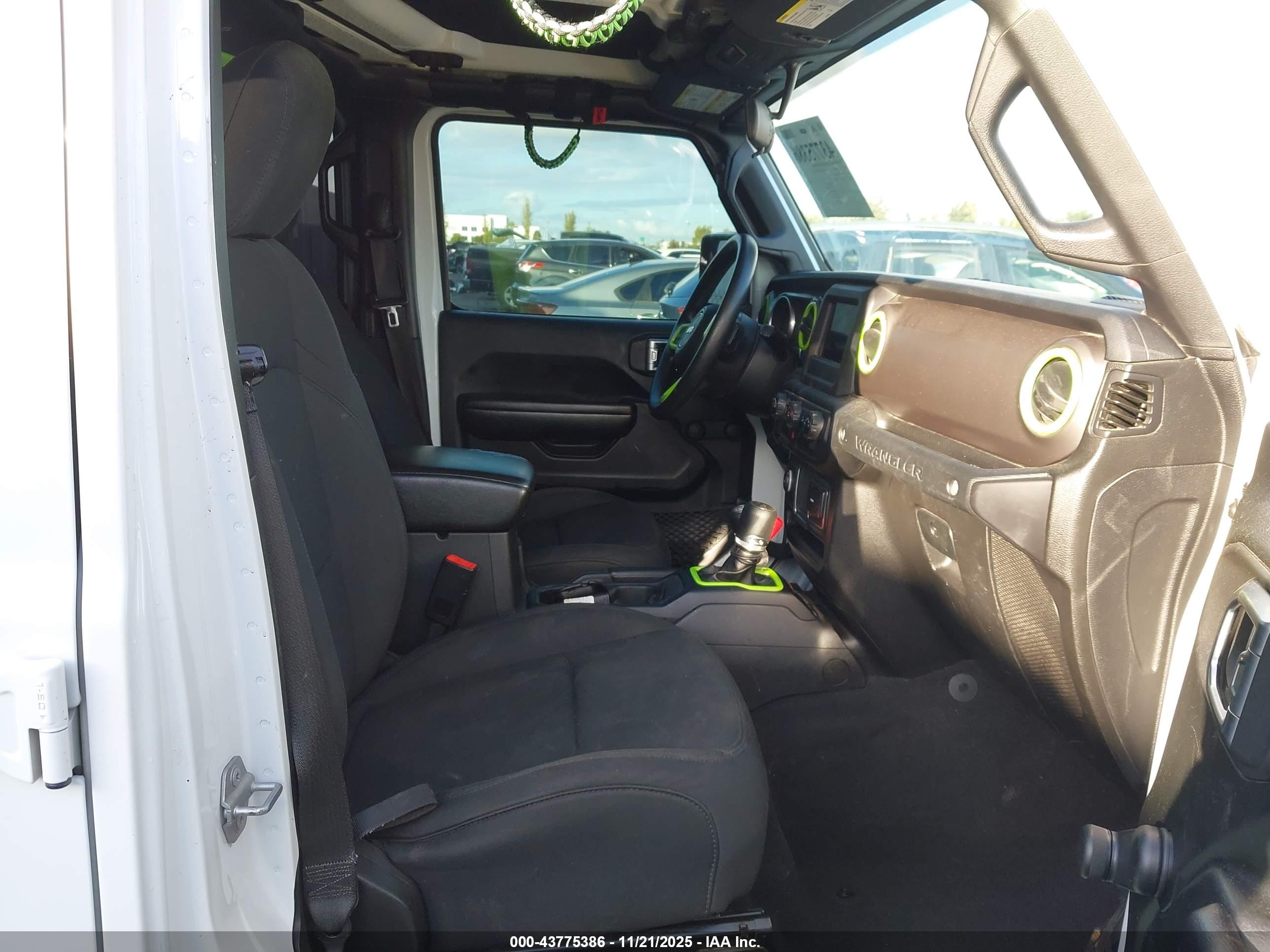 JEEP WRANGLER image 5