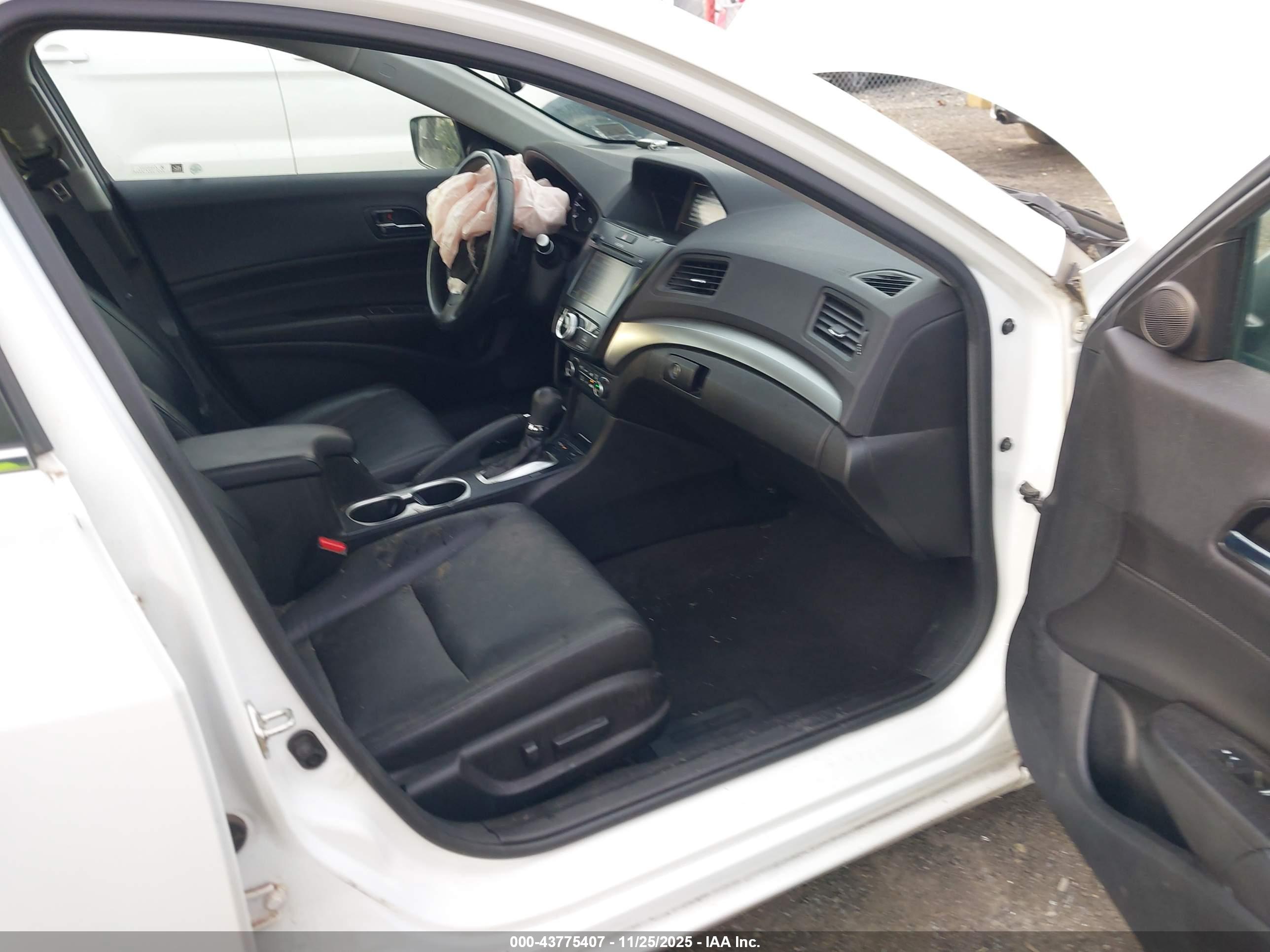 ACURA ILX image 5