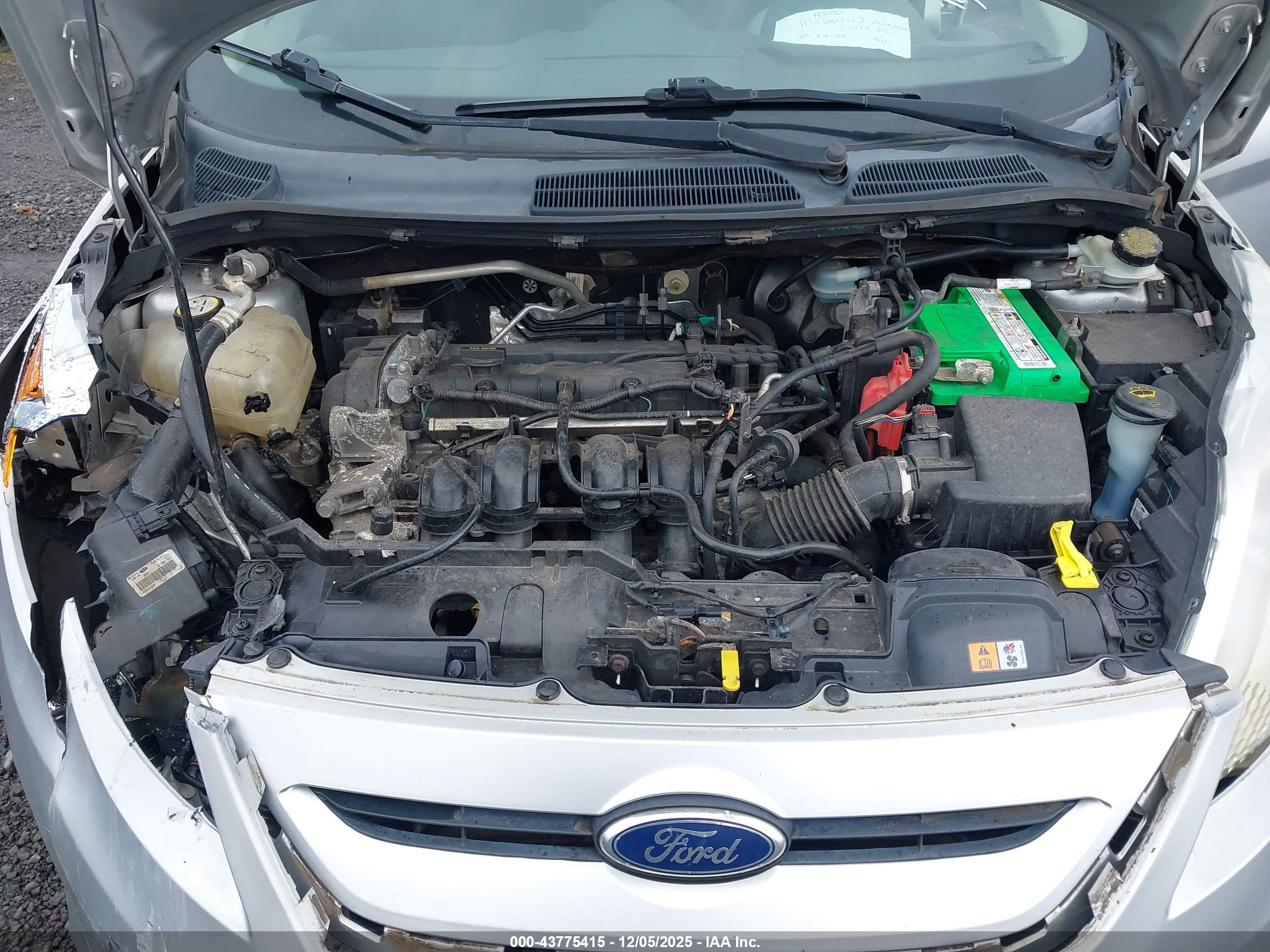 FORD FIESTA image 10