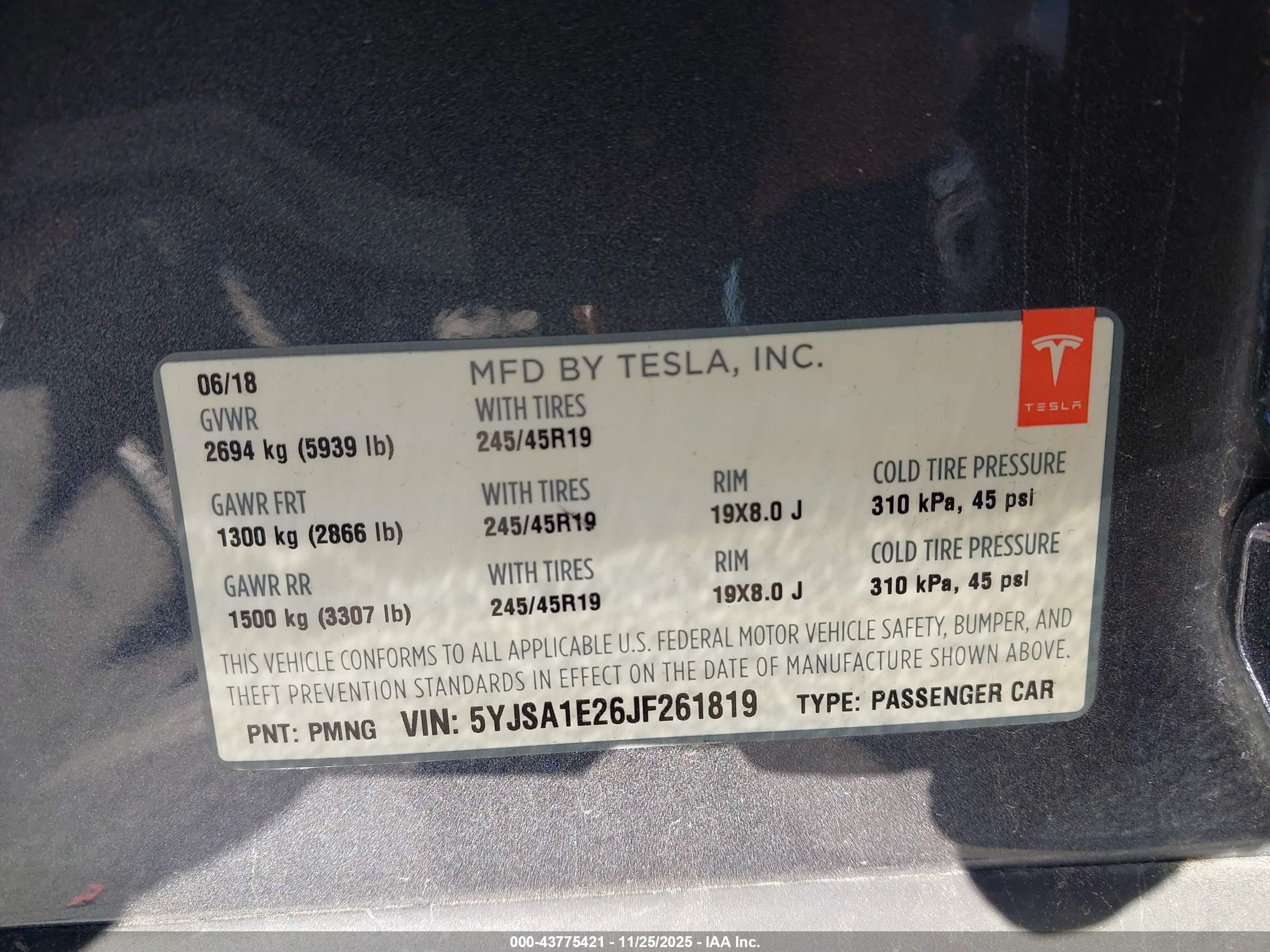 TESLA MODEL image 9