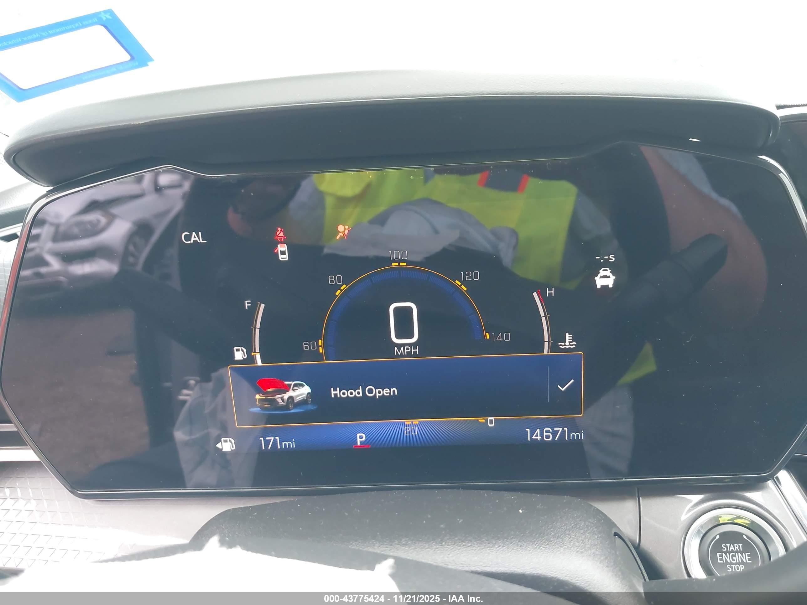 CHEVROLET TRAX image 7