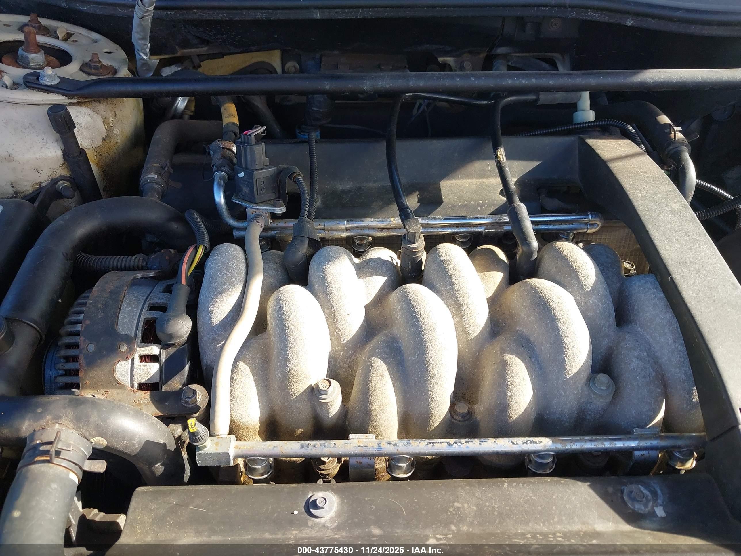 LINCOLN CONTINENTAL image 6