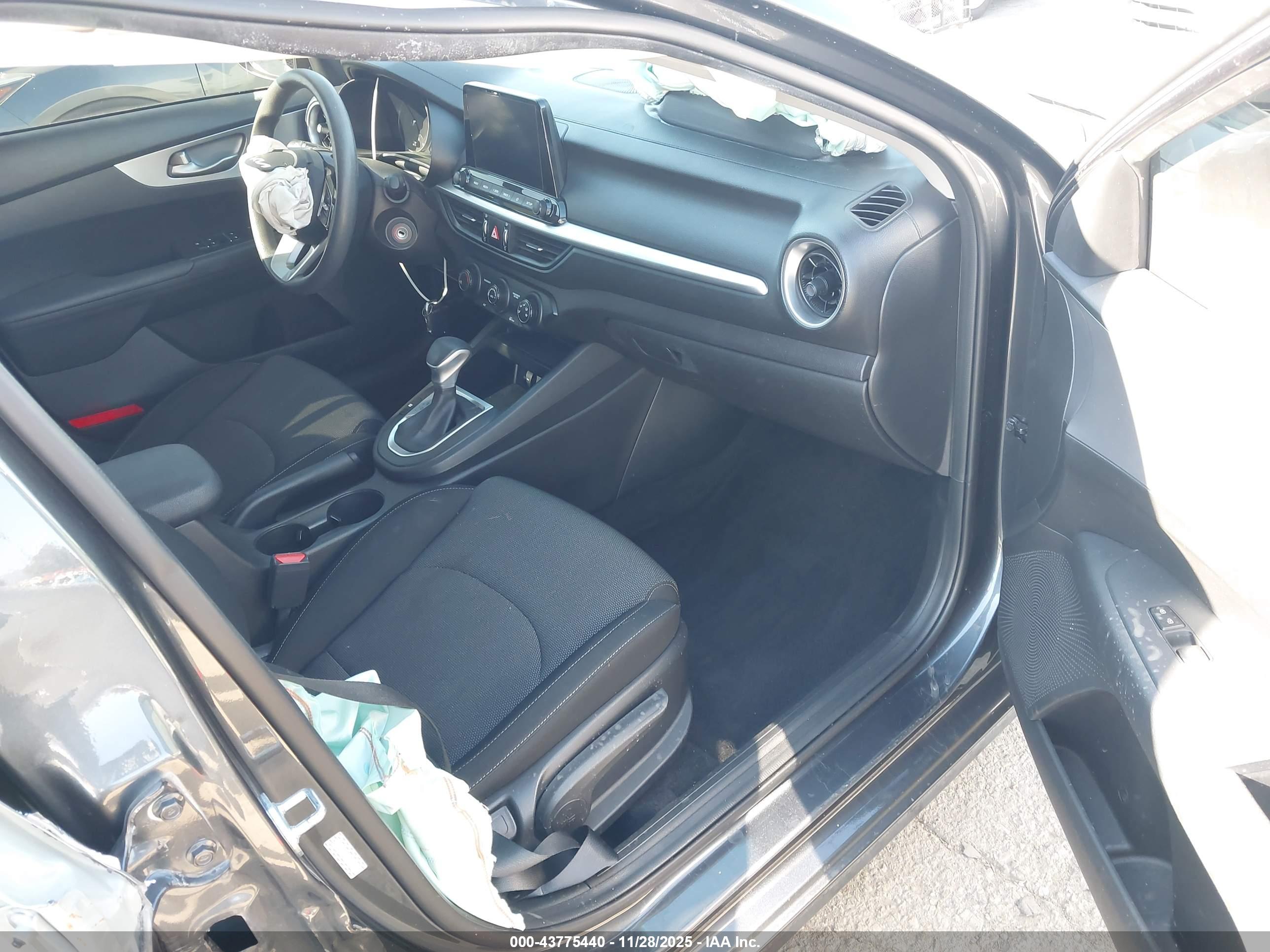 KIA FORTE image 5