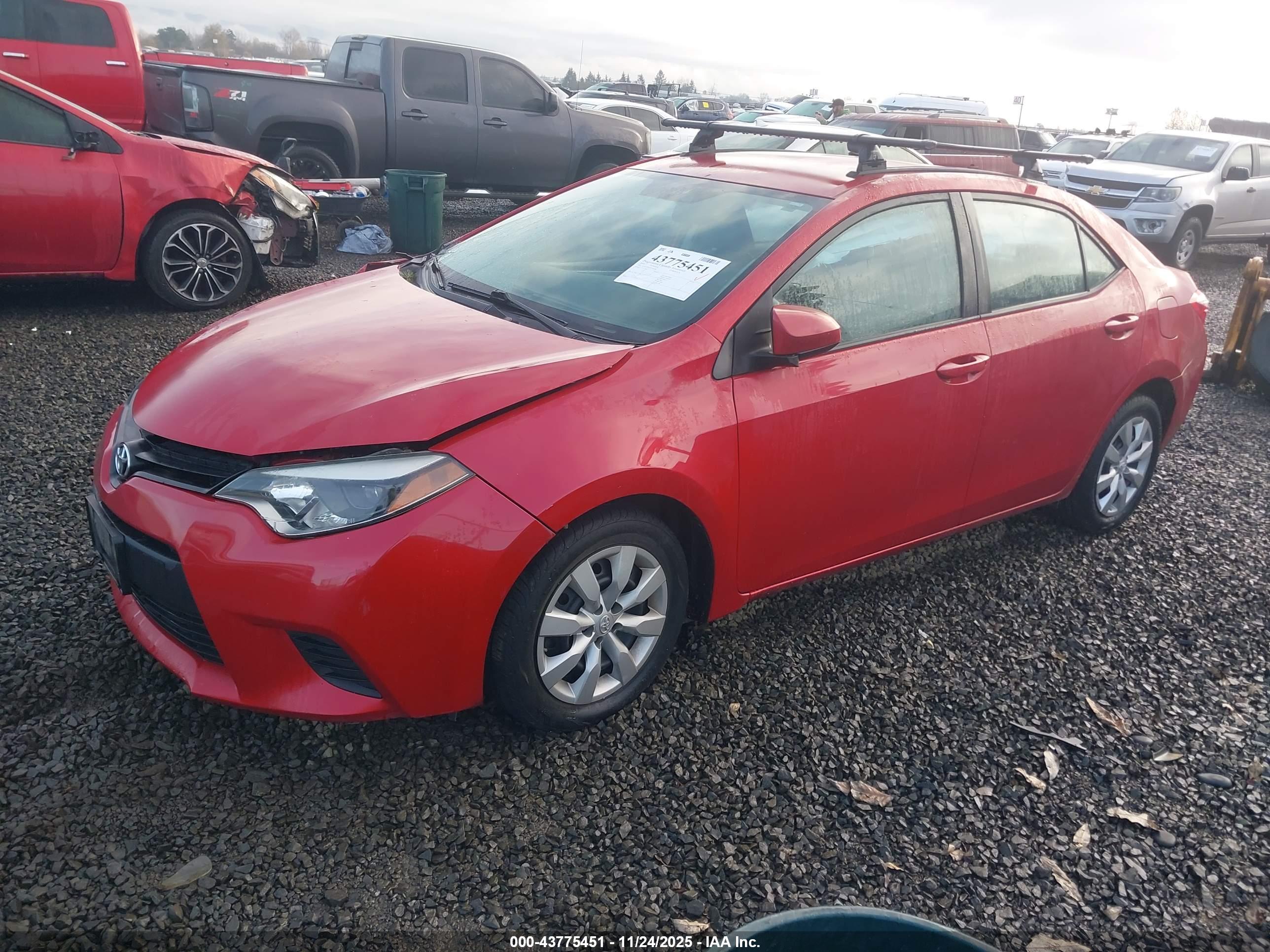 TOYOTA COROLLA image 2