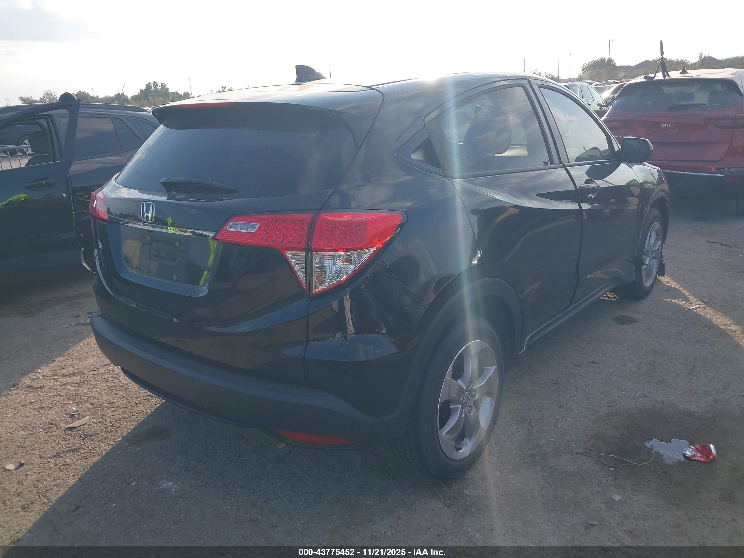 HONDA HR-V image 4