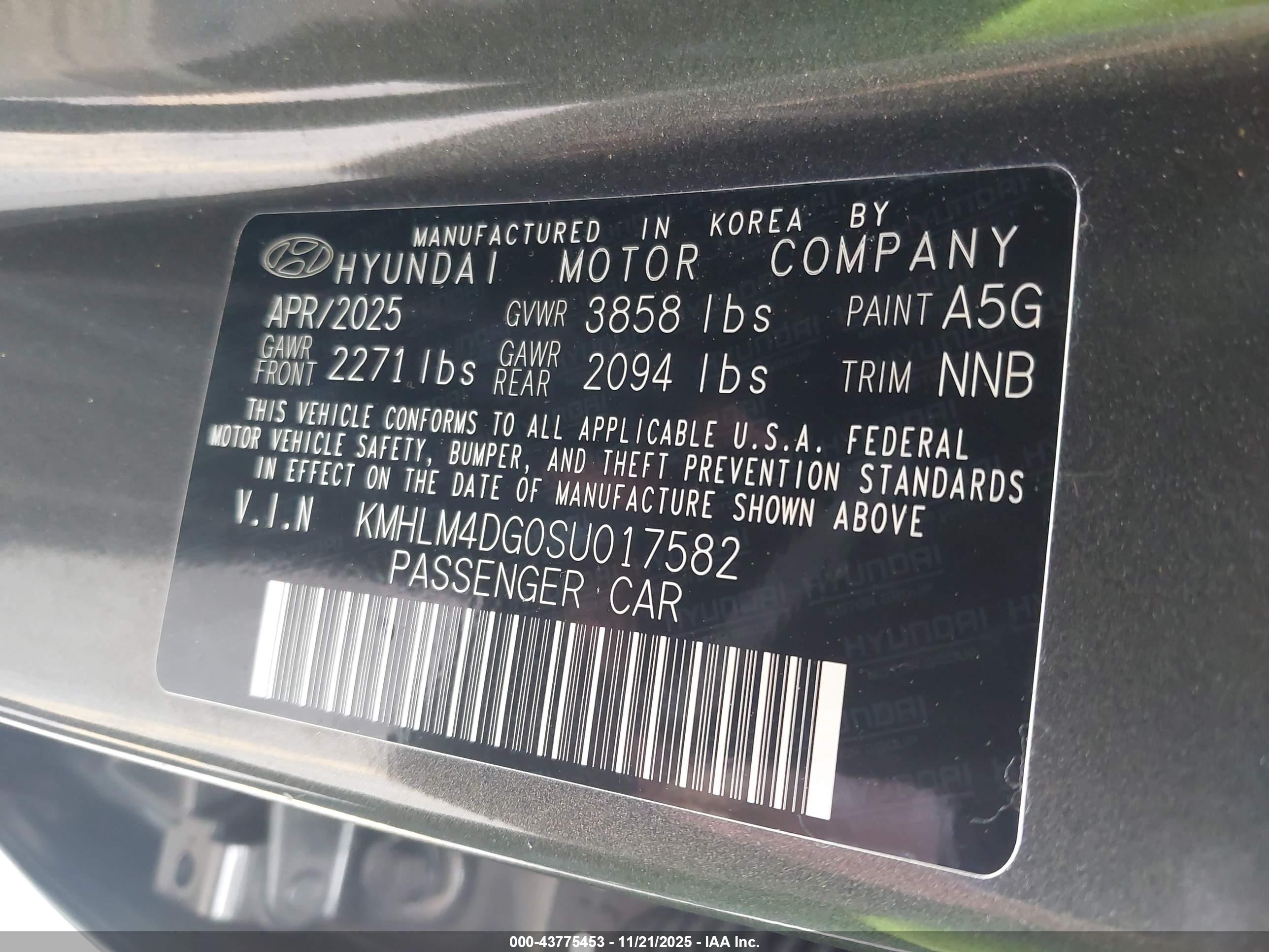 HYUNDAI ELANTRA image 9