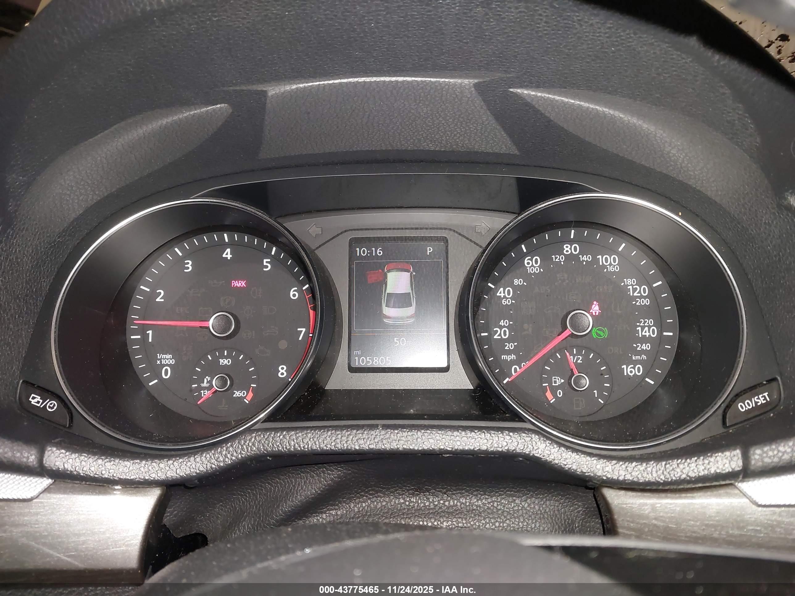 VOLKSWAGEN PASSAT image 7