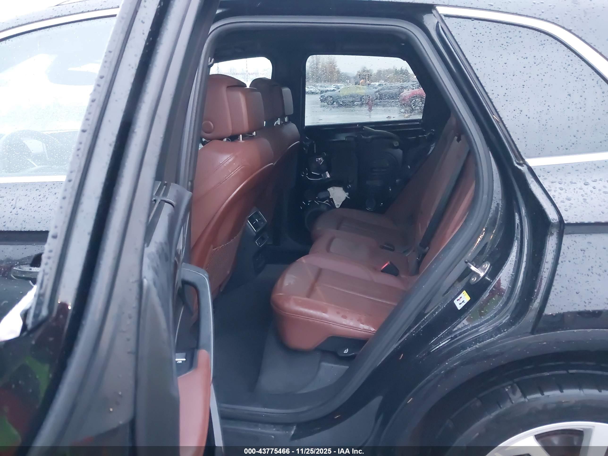 AUDI Q5 image 8