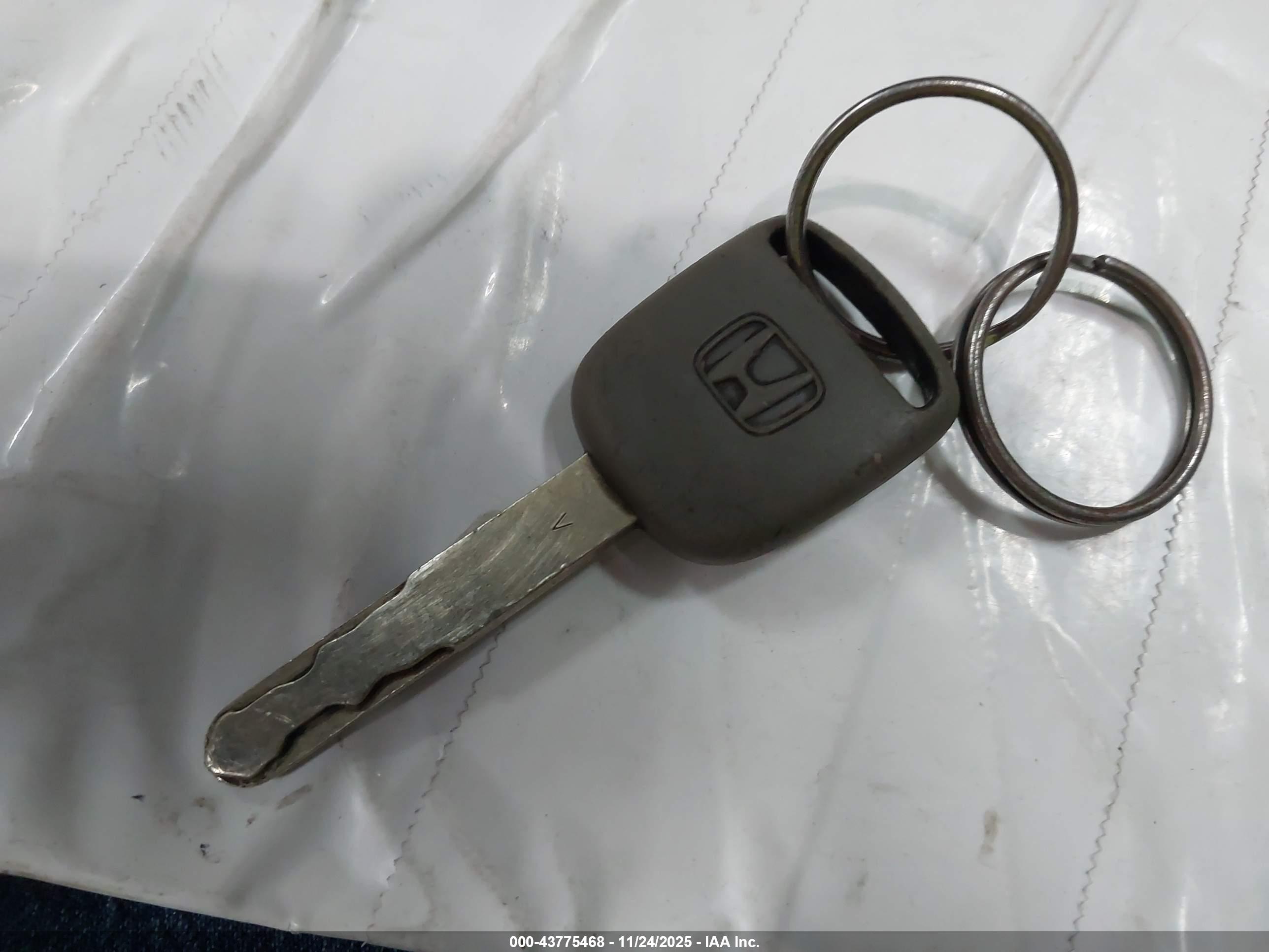 HONDA CIVIC image 11