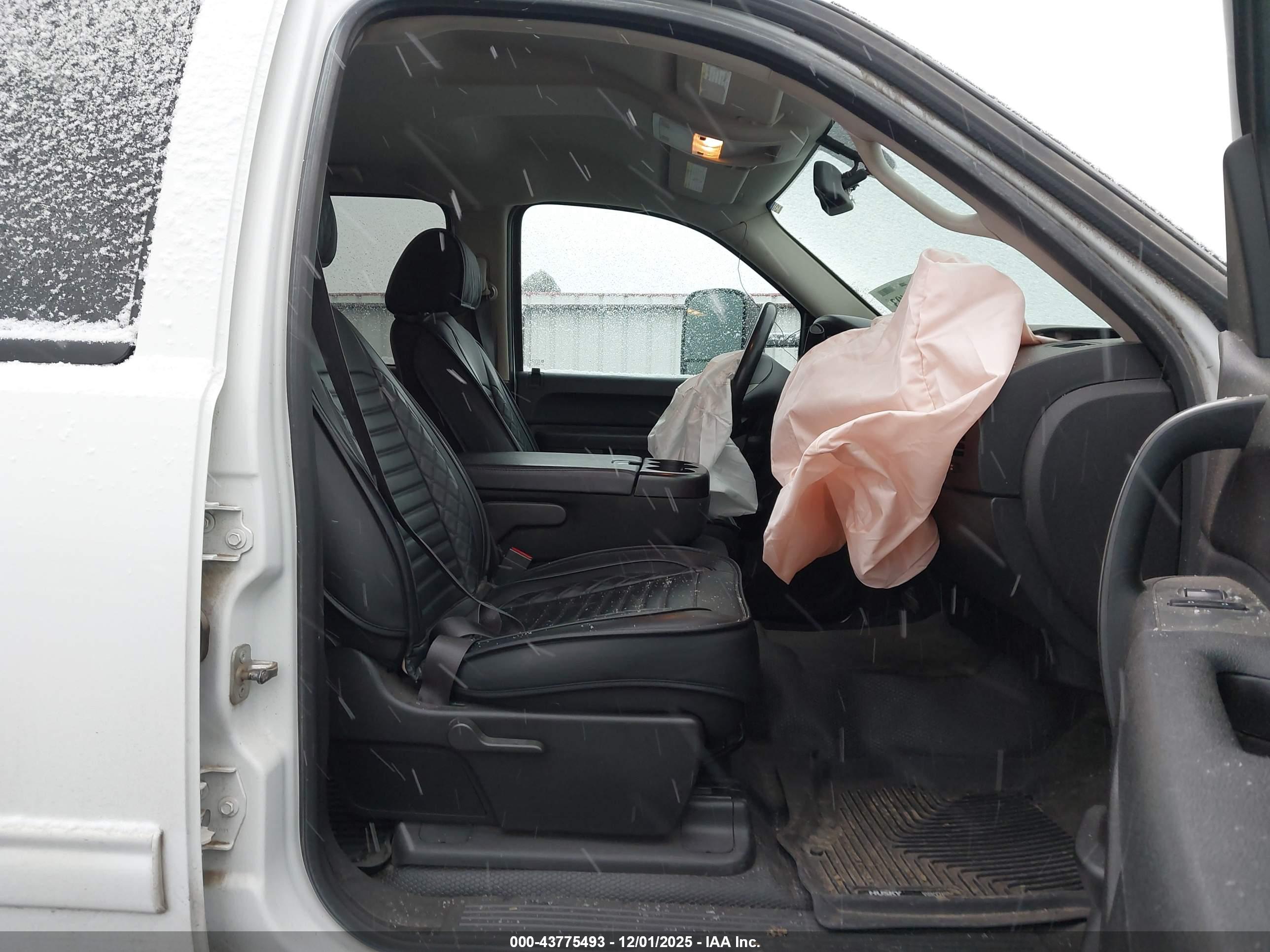 GMC SIERRA image 5