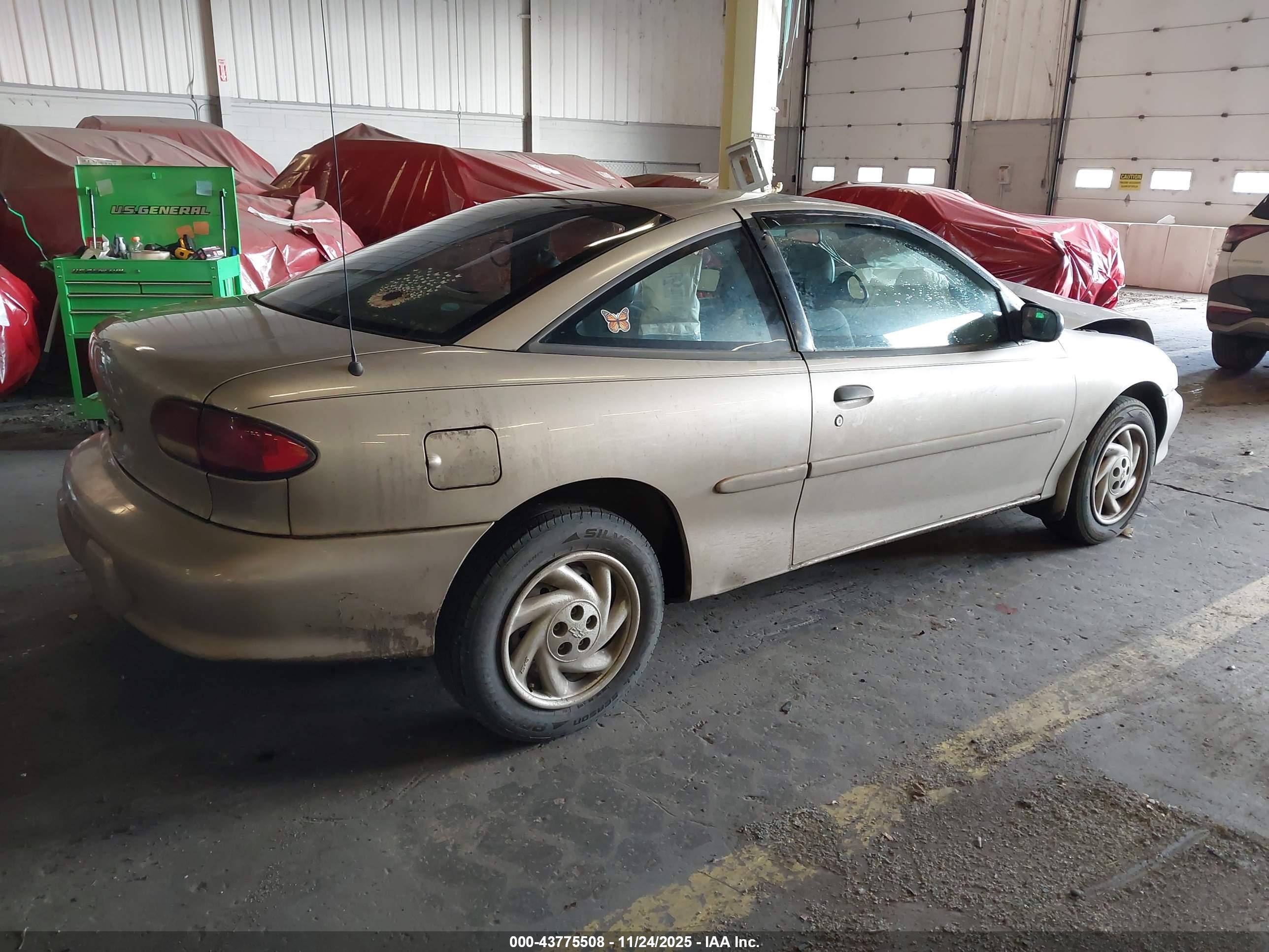 CHEVROLET CAVALIER image 4