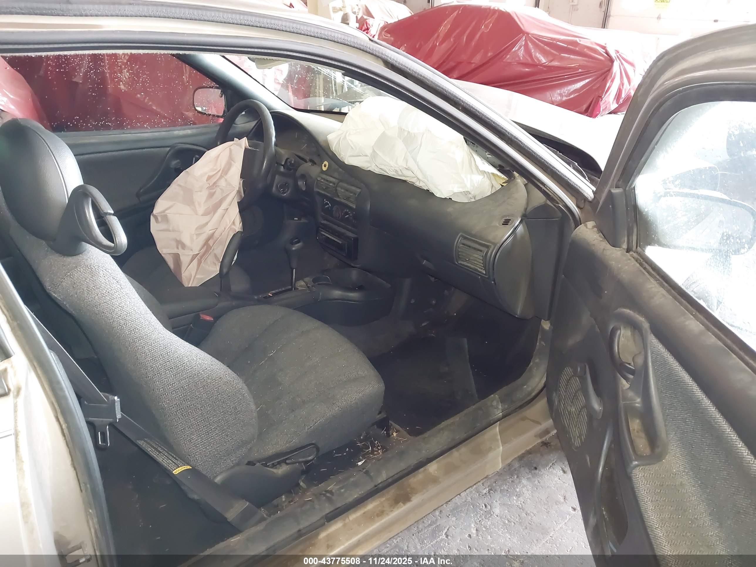 CHEVROLET CAVALIER image 5