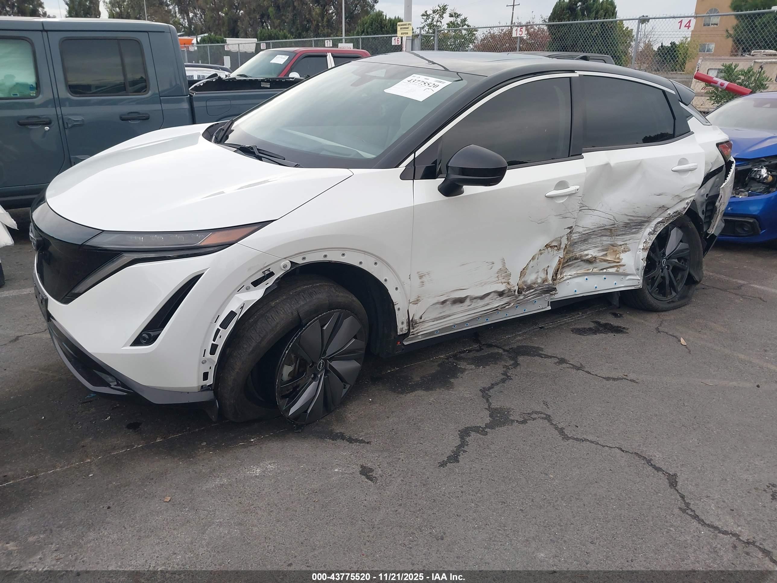 NISSAN ARIYA image 2