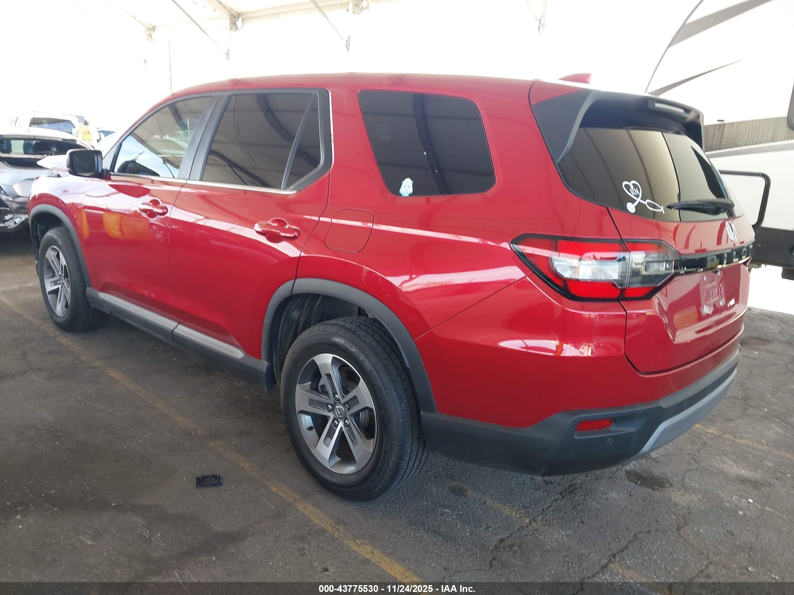 HONDA PILOT image 3