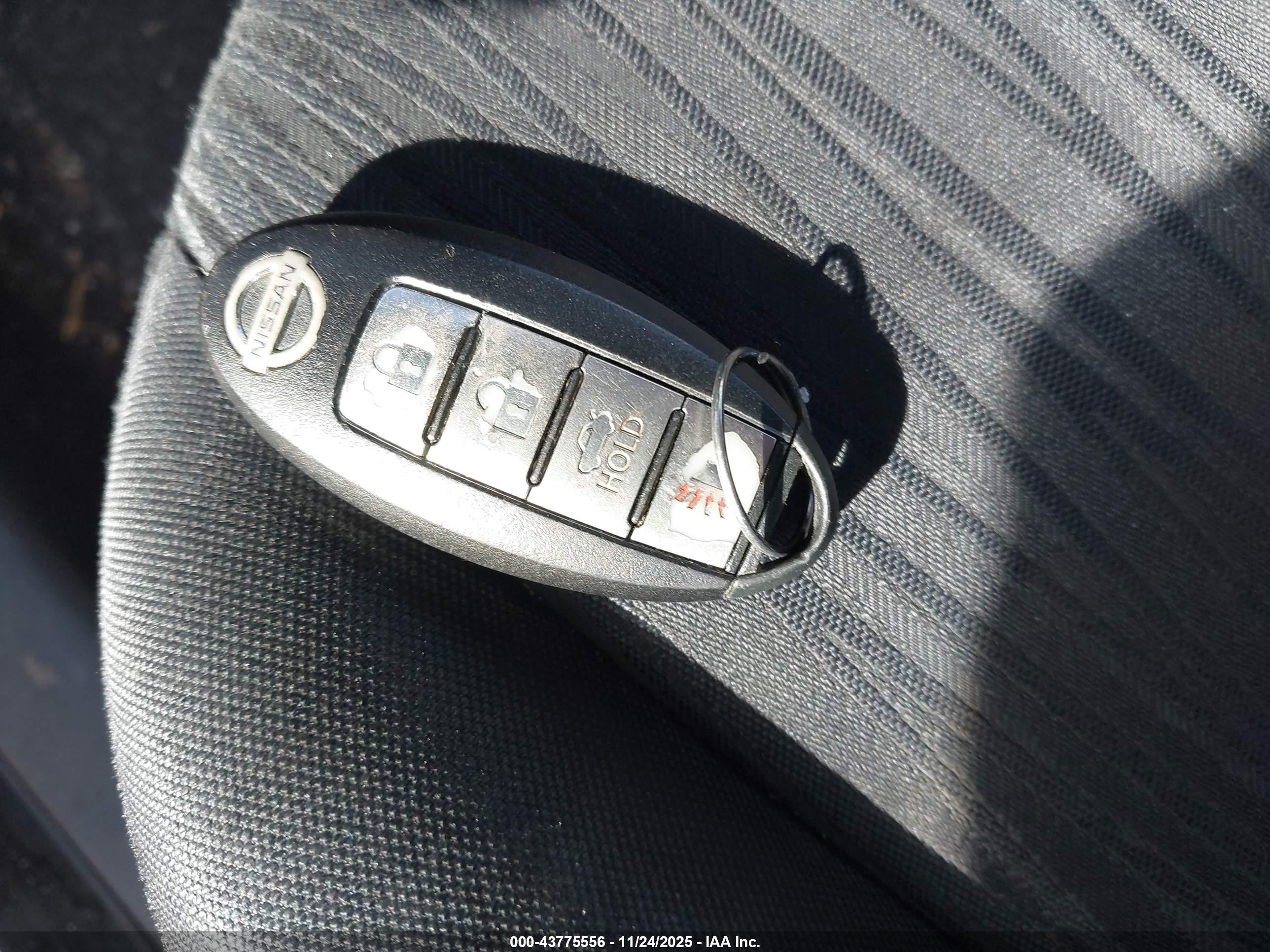 NISSAN SENTRA image 11