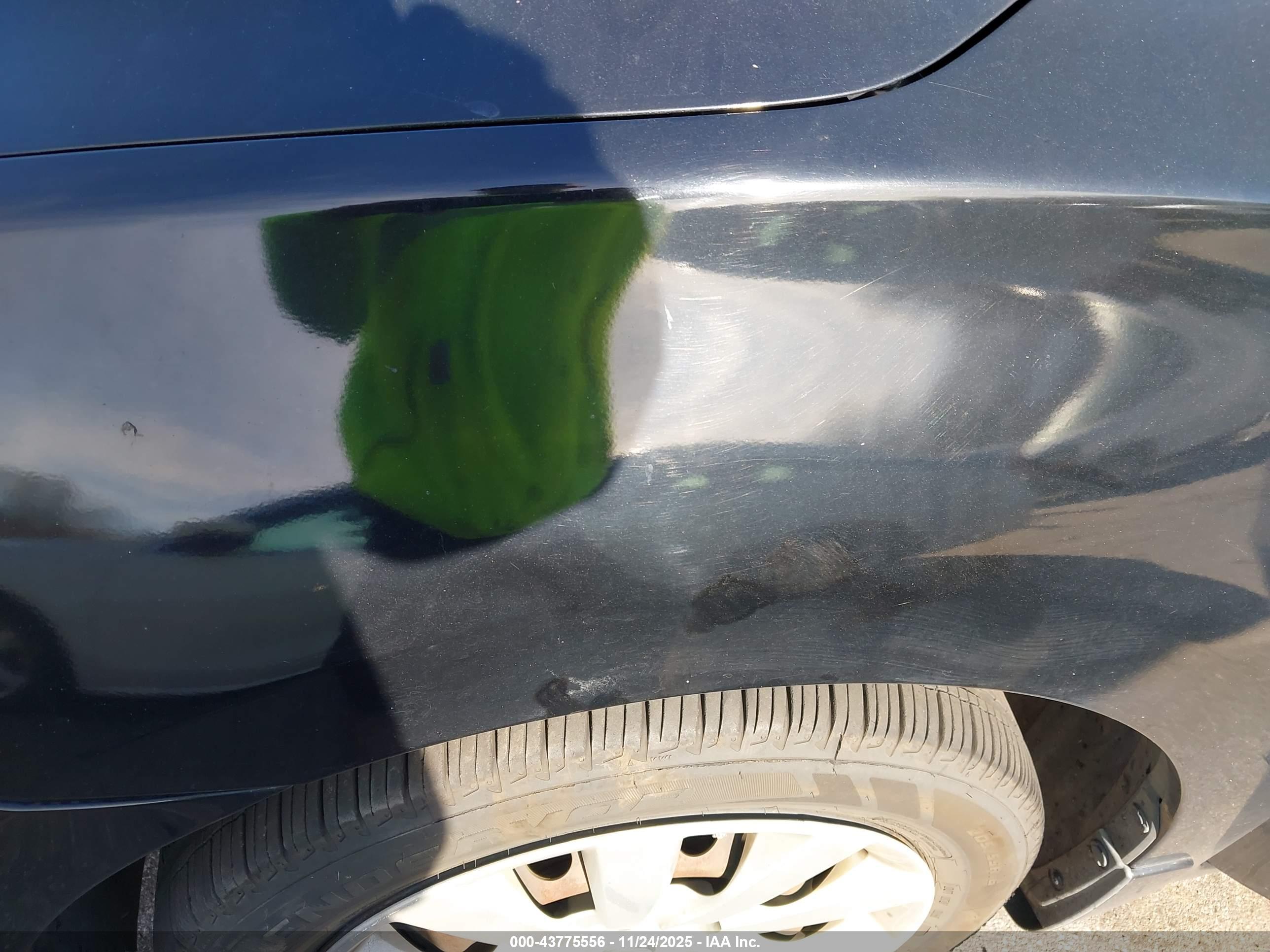 NISSAN SENTRA image 6
